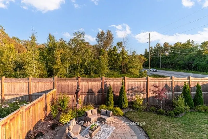 12 Labriola Court