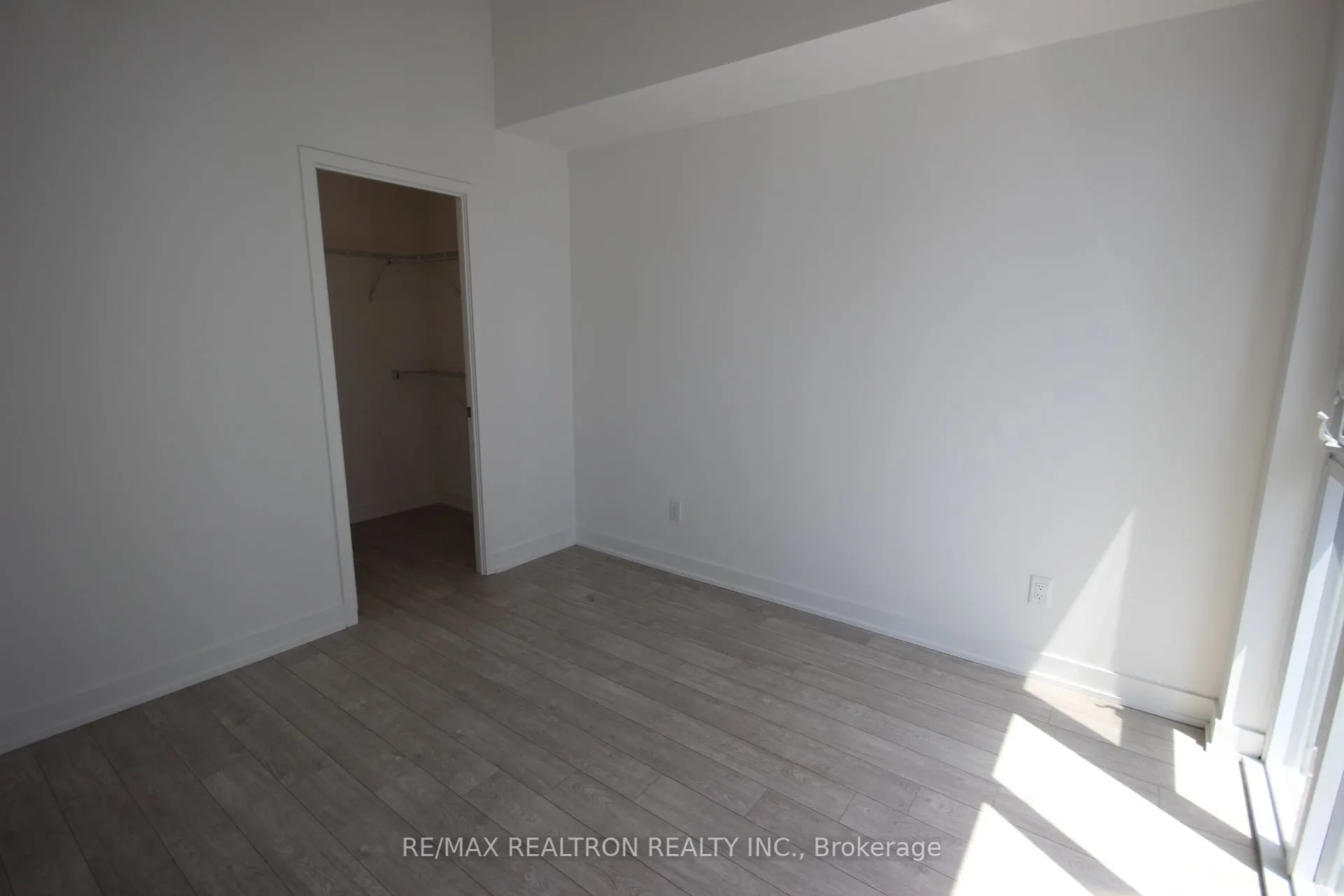 30 Baseball Place, #1206