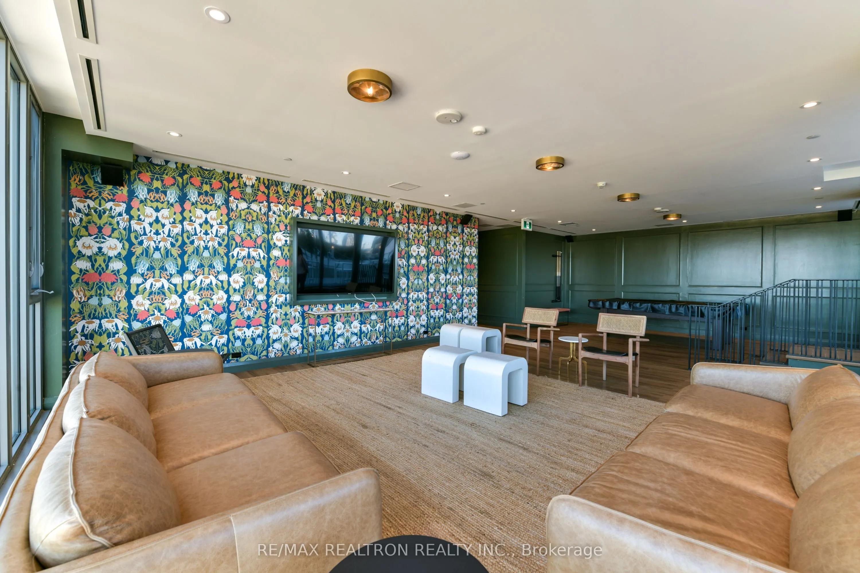 30 Baseball Place, #1206