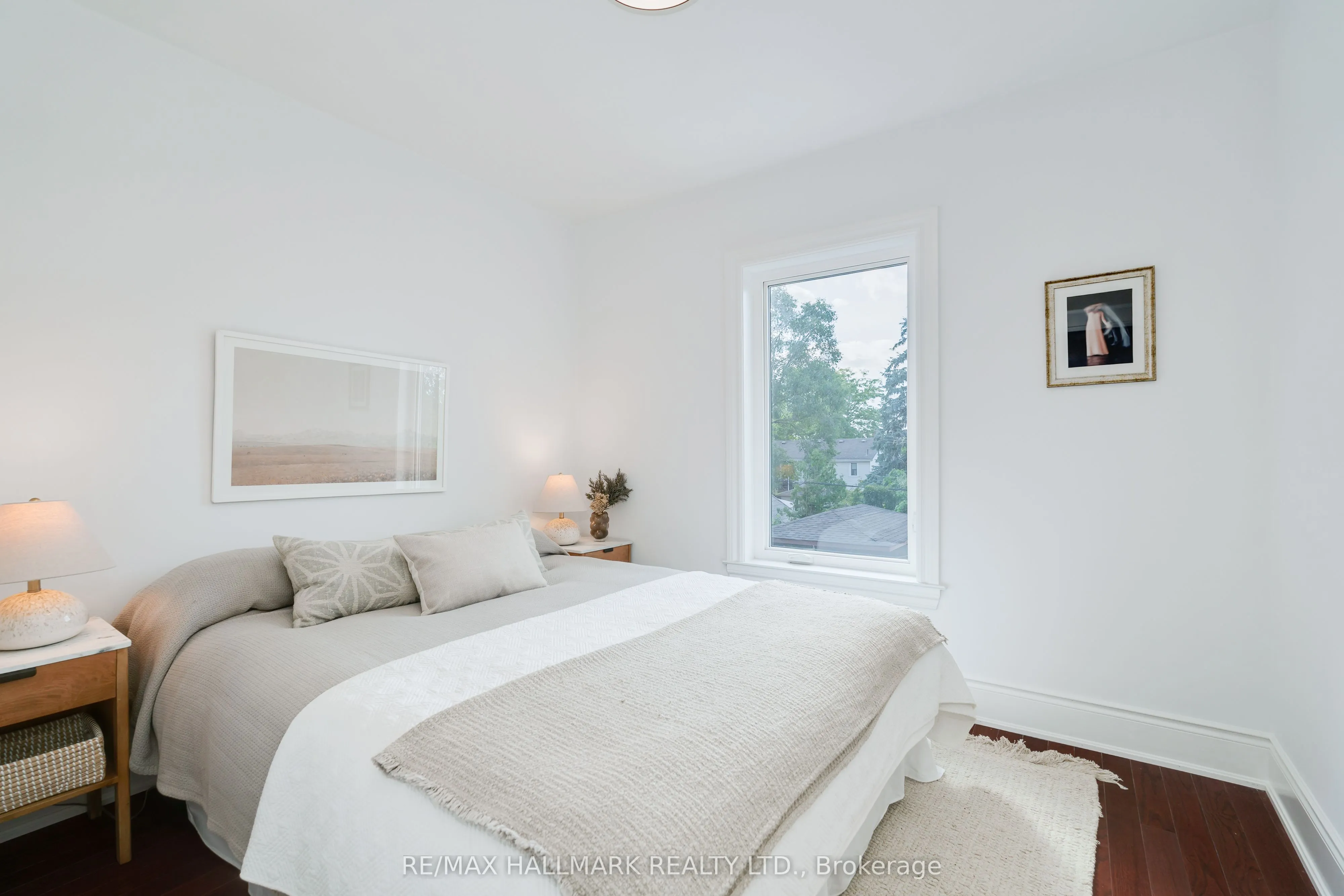 283 Wolverleigh Boulevard