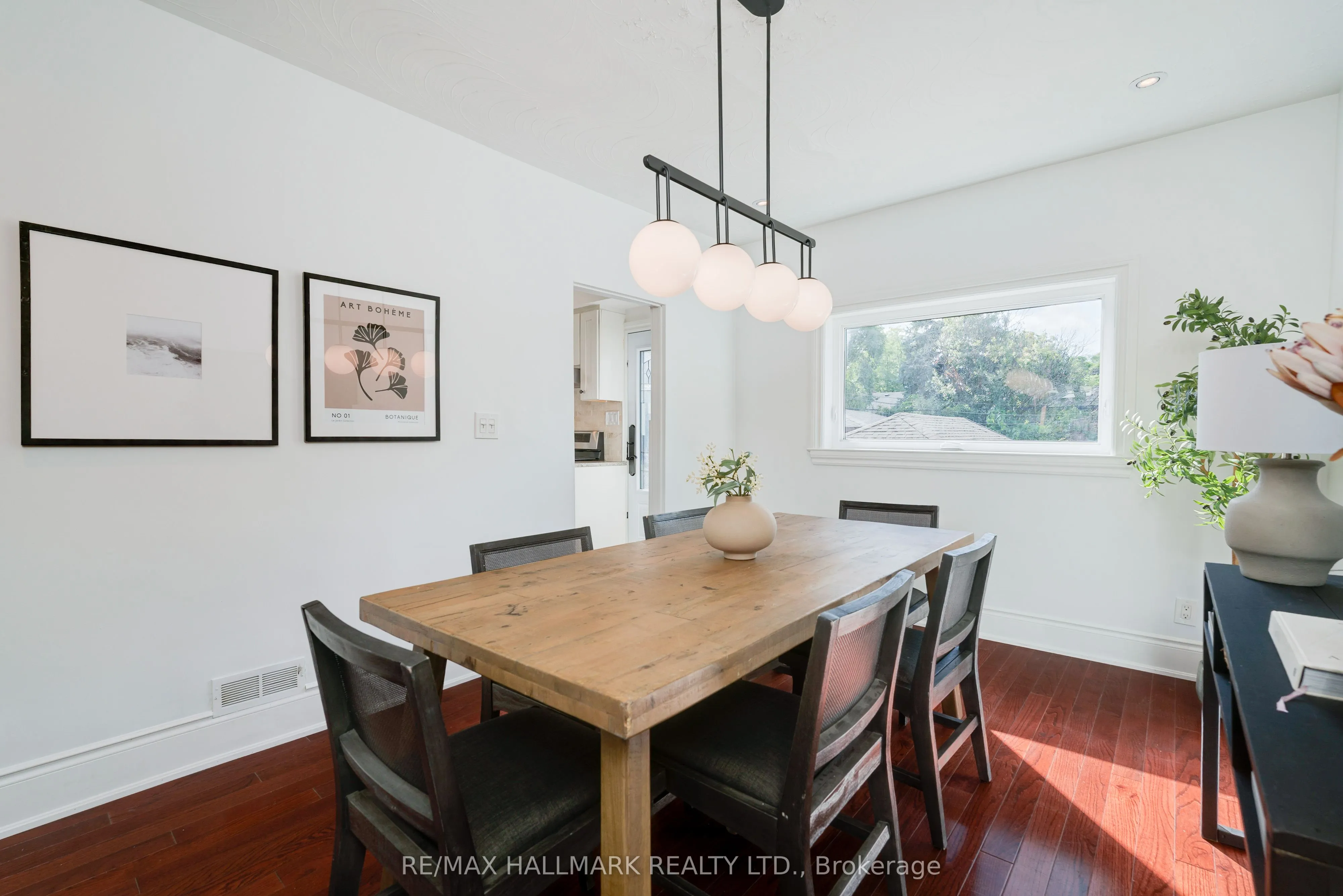 283 Wolverleigh Boulevard