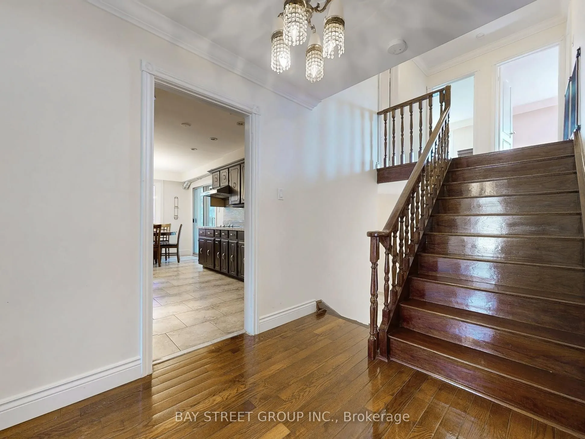 69 Fairglen Avenue