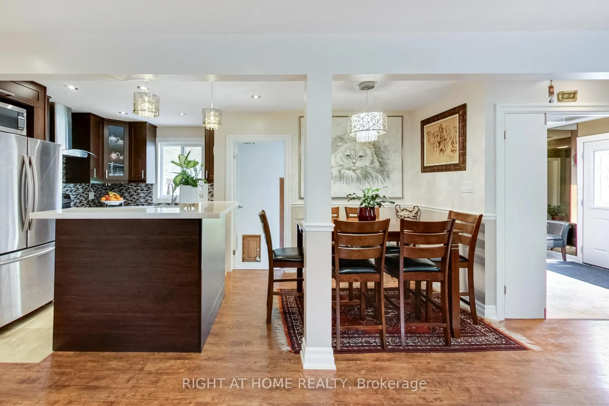8 Suraty Avenue