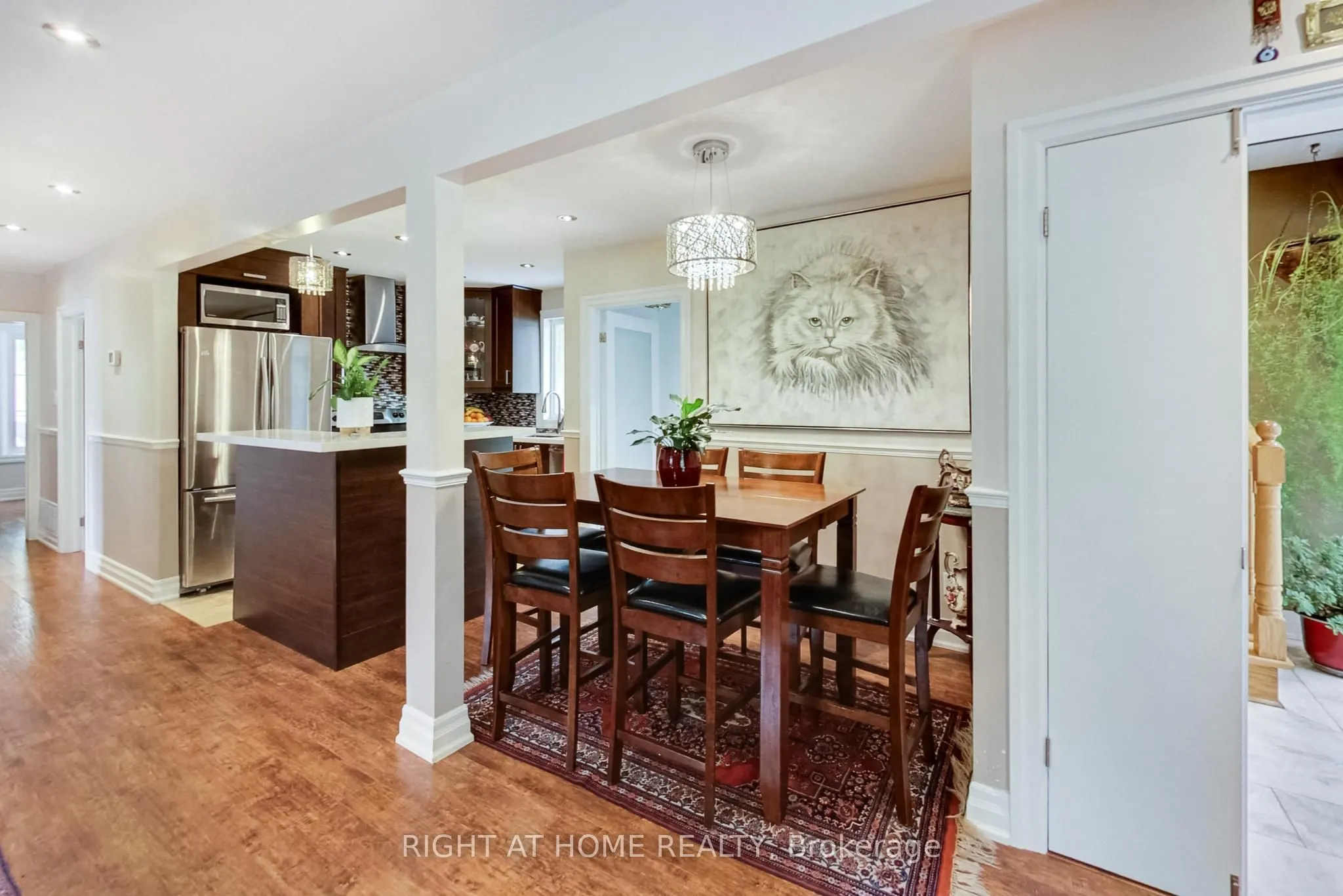 8 Suraty Avenue