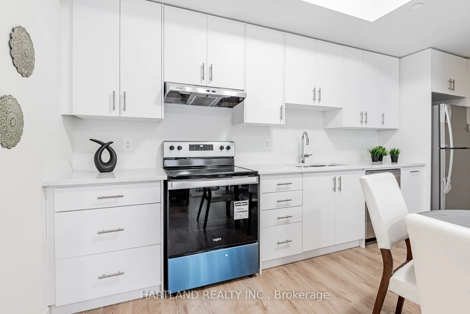755 Omega Drive, #121