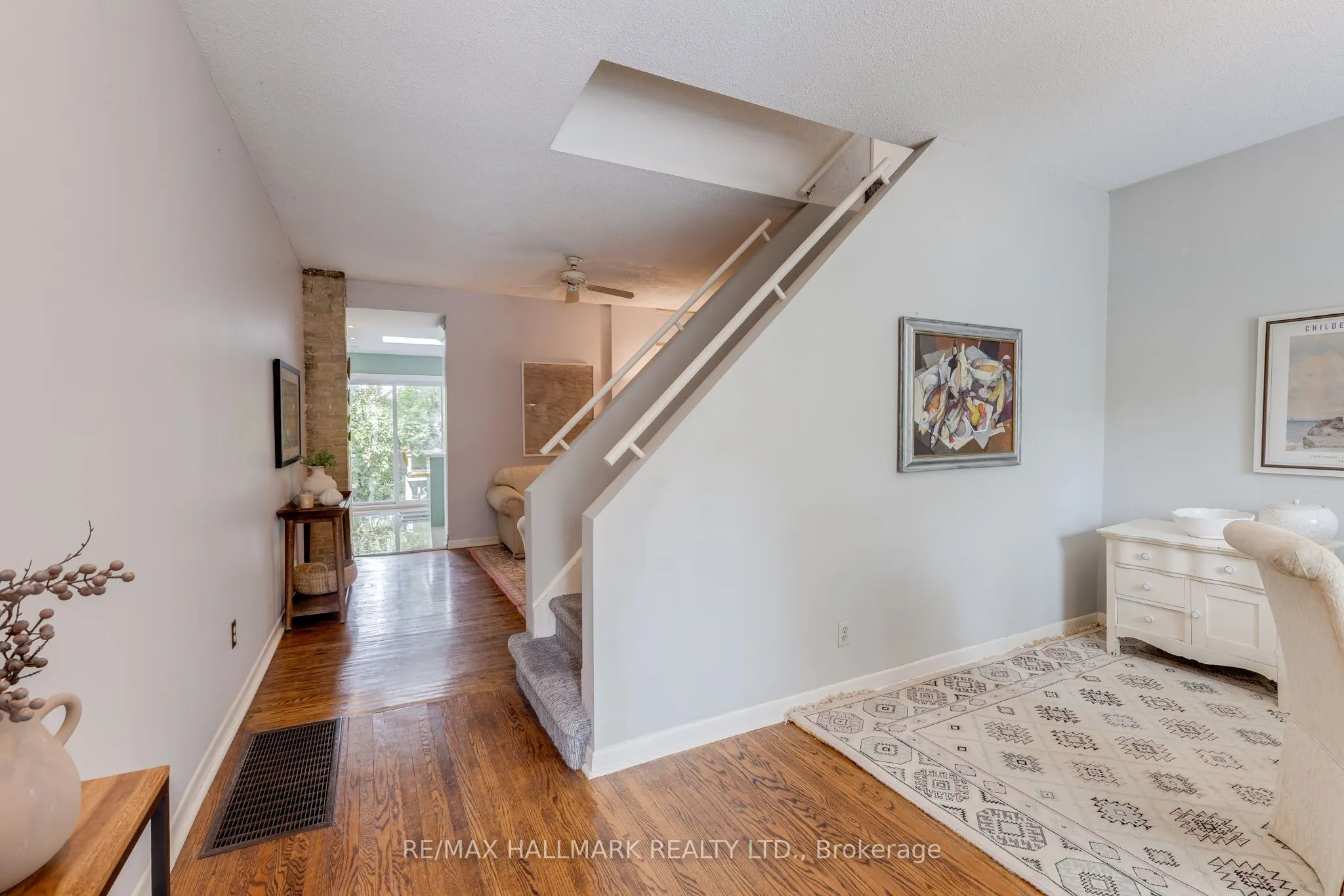 106 Frizzell Avenue