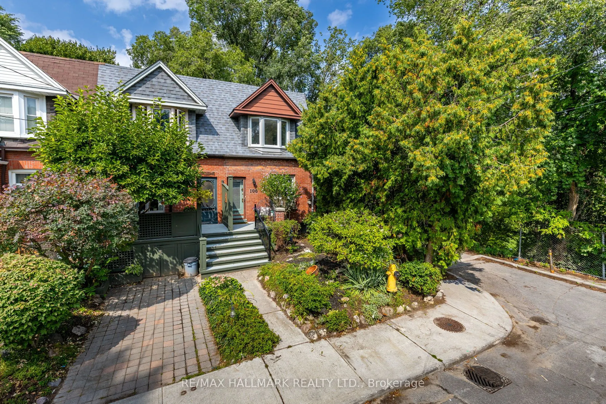 106 Frizzell Avenue
