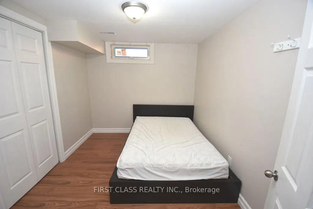 18 Jermyn Street, #bsmt