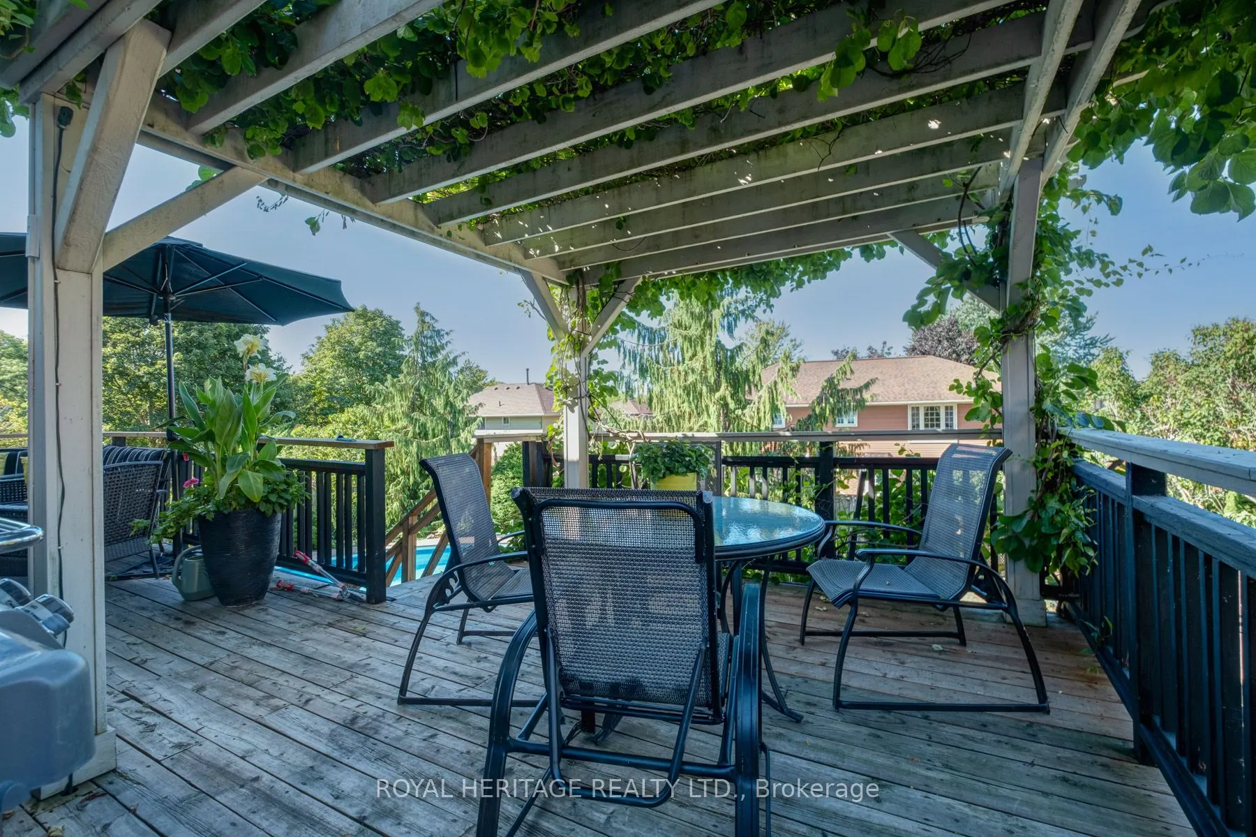 10 Anstead Crescent