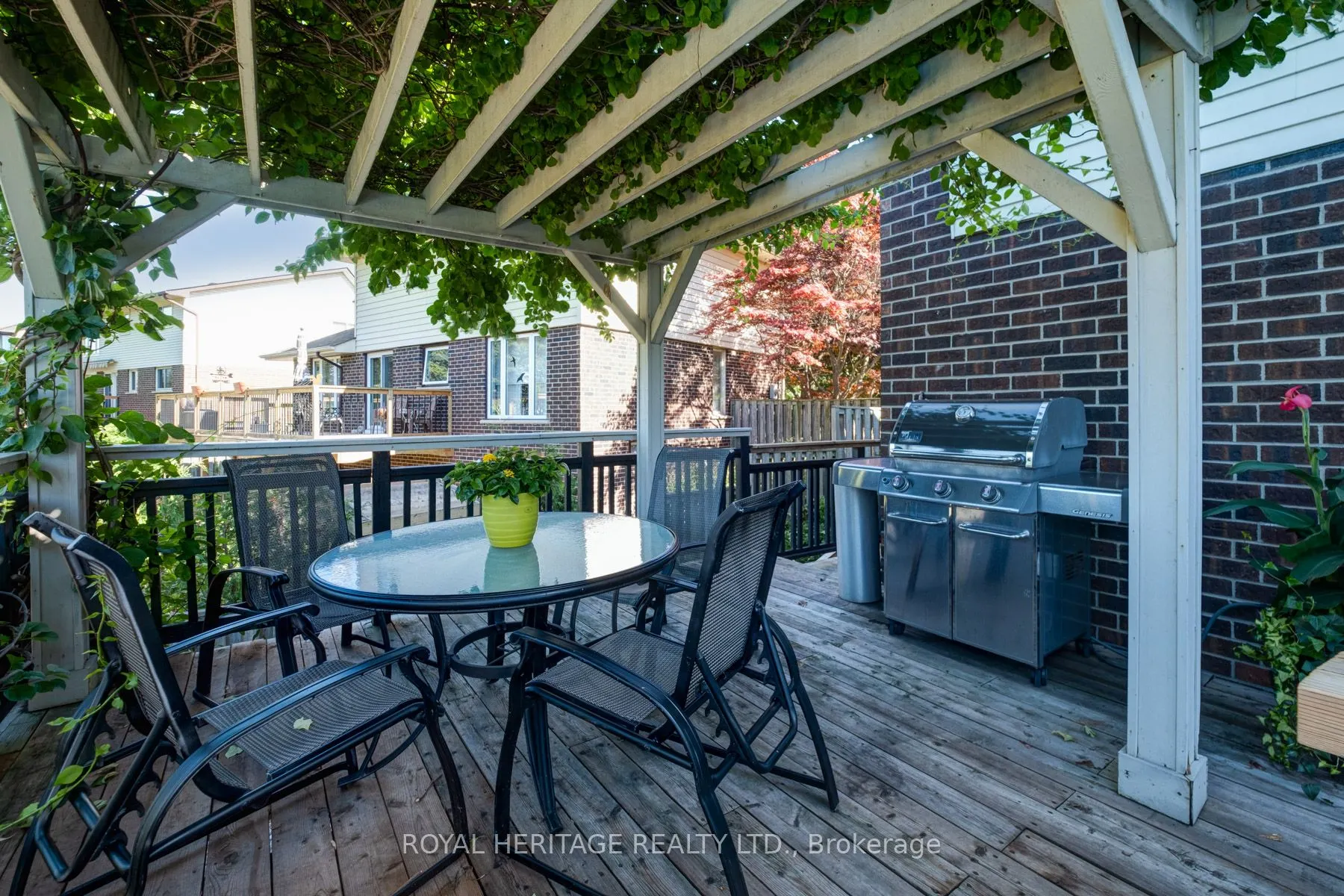 10 Anstead Crescent