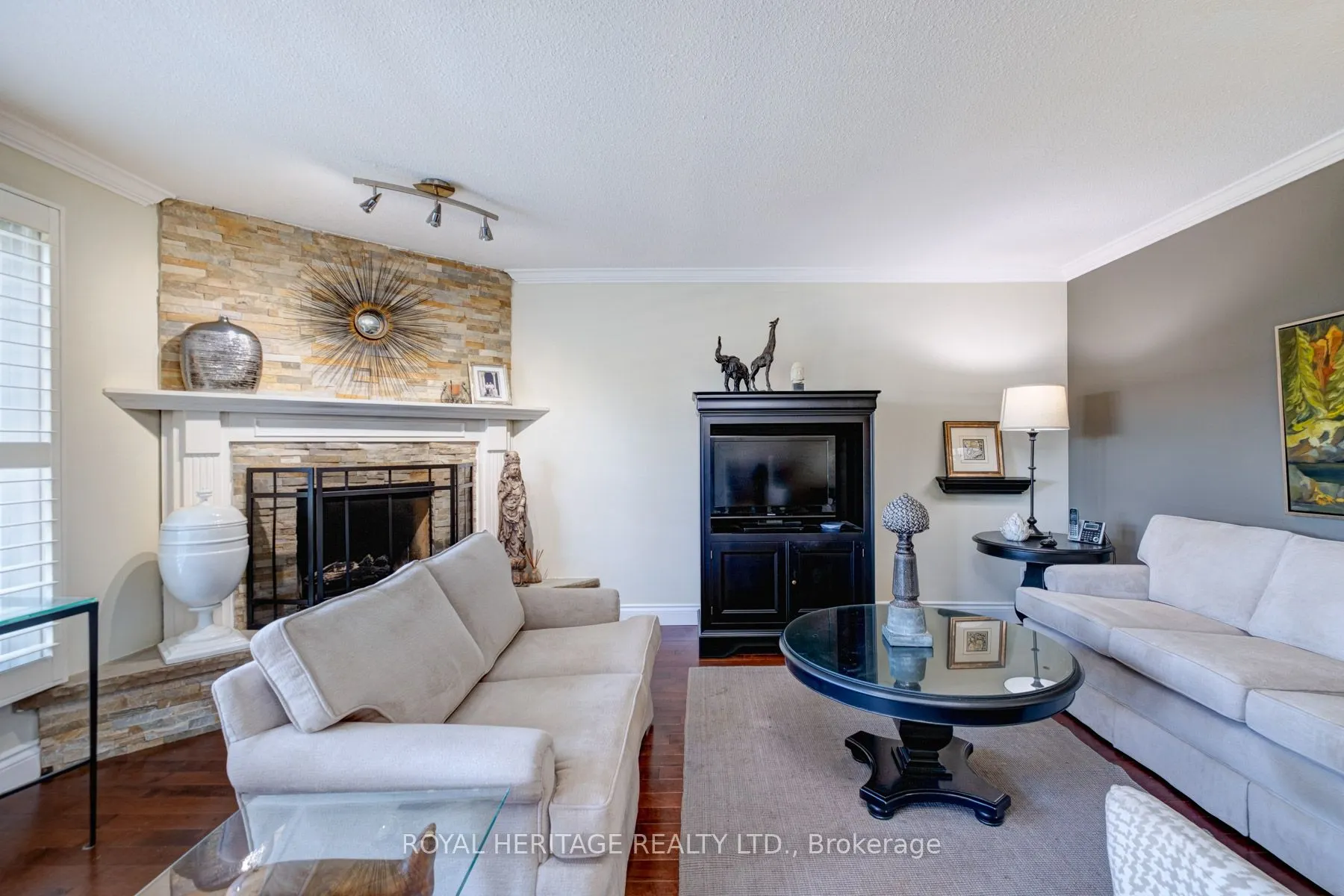 10 Anstead Crescent