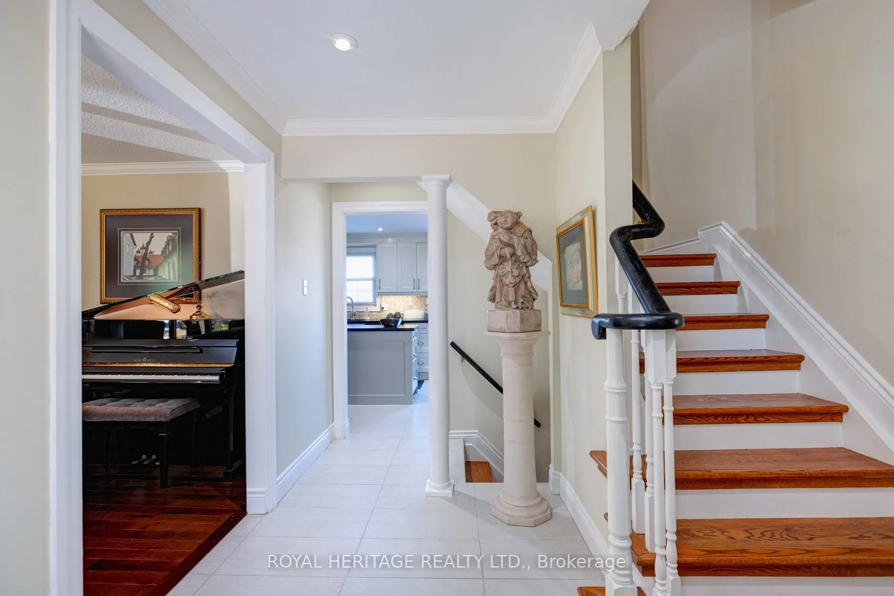 10 Anstead Crescent