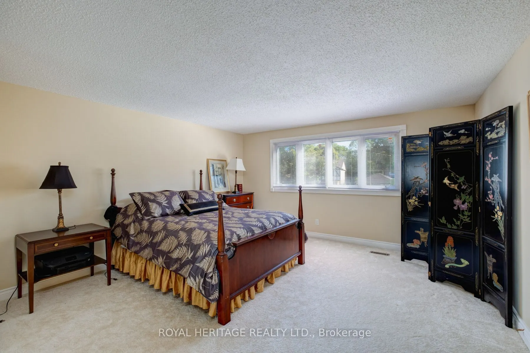 10 Anstead Crescent