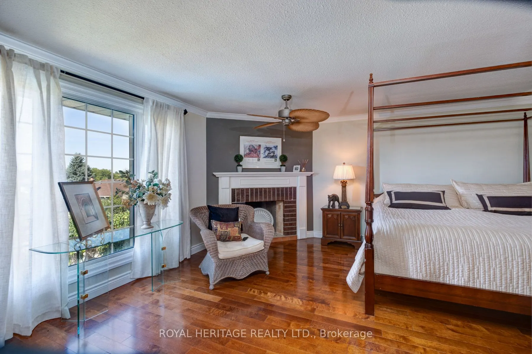 10 Anstead Crescent