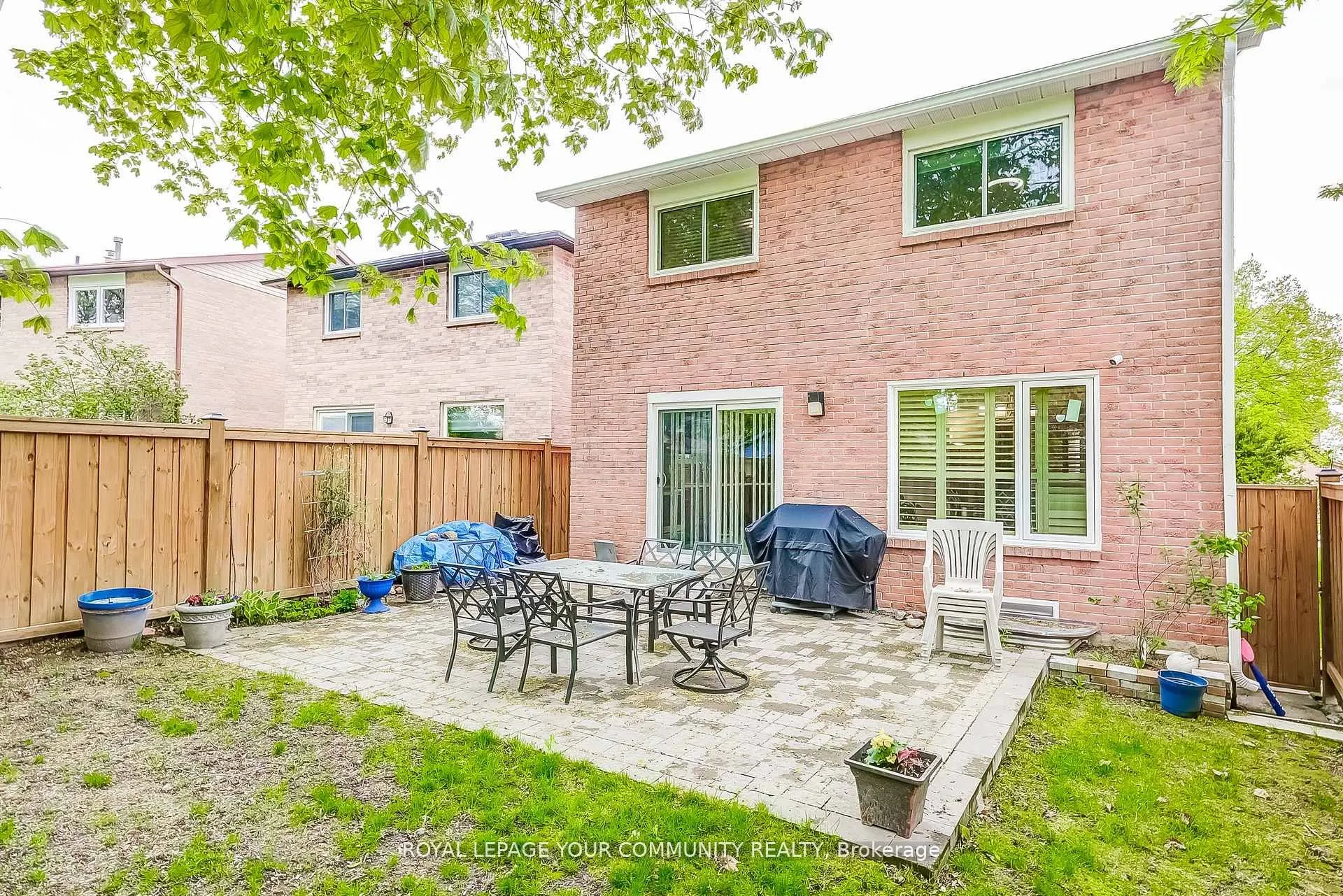 660 Foxwood Trail