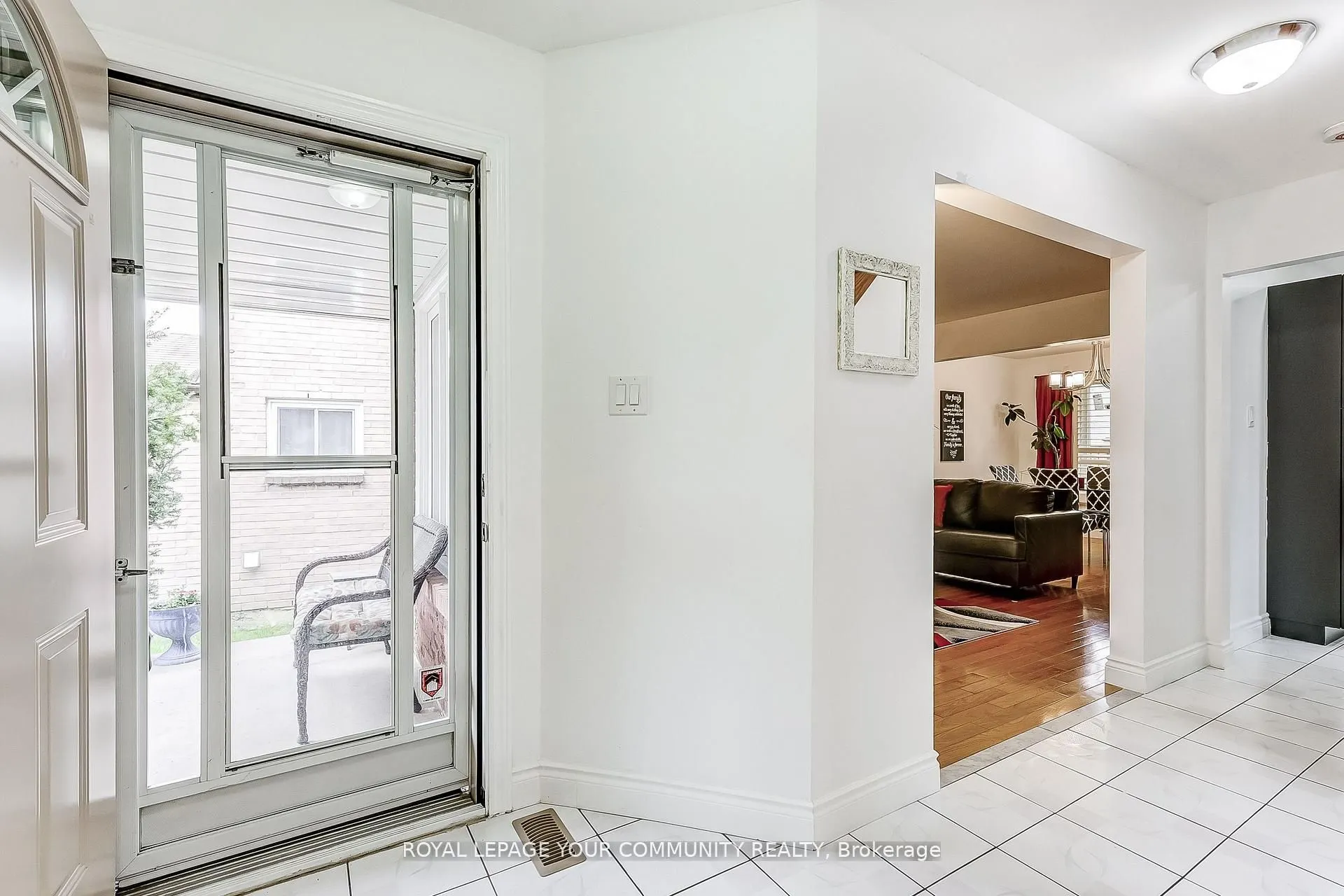 660 Foxwood Trail