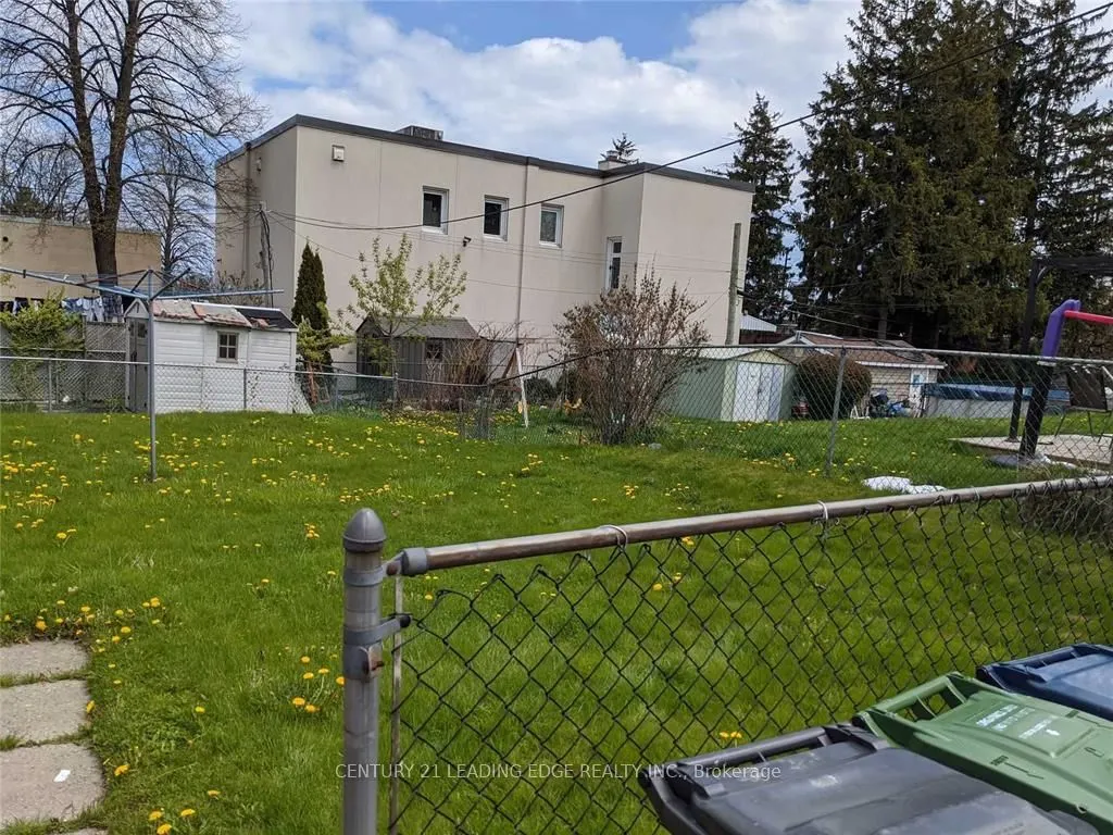 147 Pandora Circle, #Upper