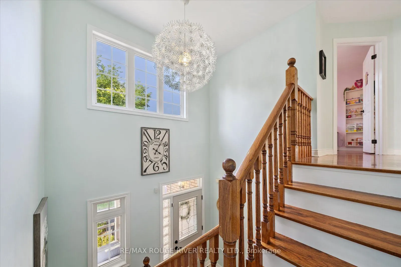 11 Helston Crescent S