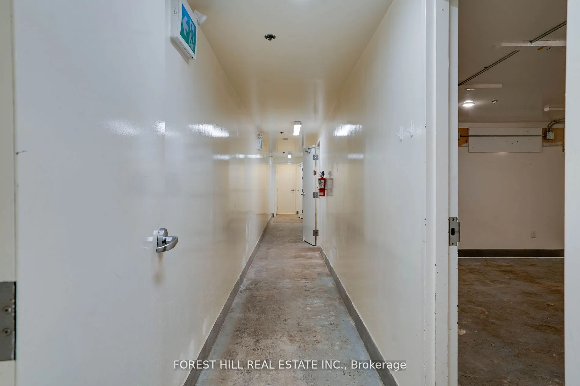 110 Silver Star Boulevard, #105
