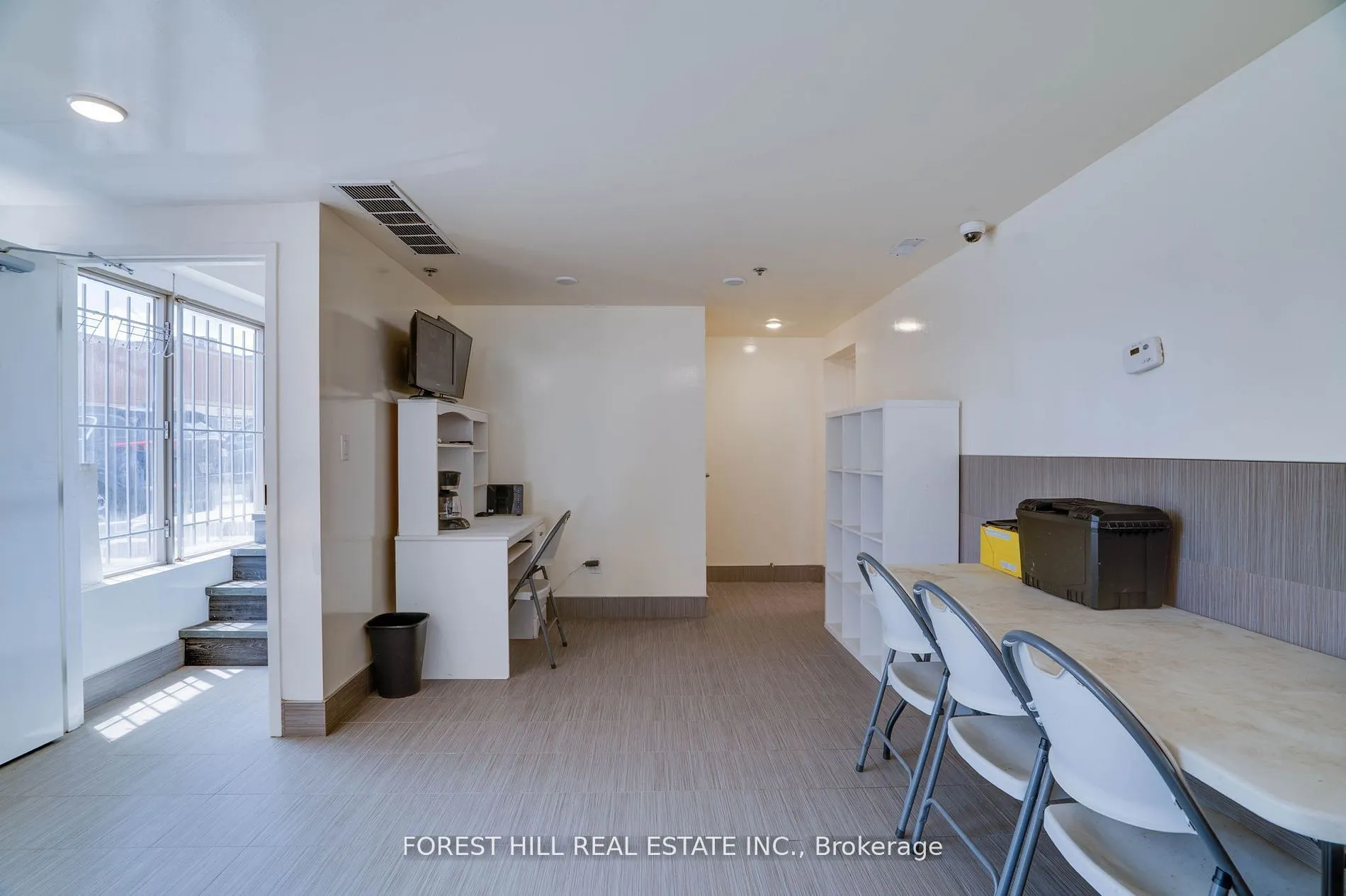 110 Silver Star Boulevard, #105