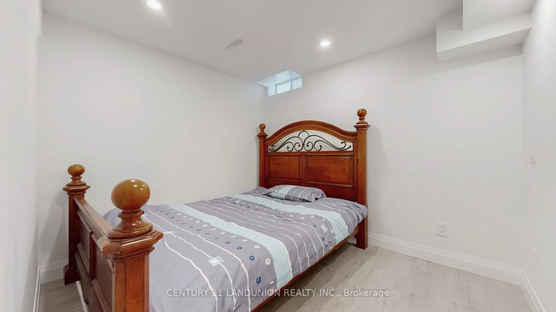 78 Maresfield Drive
