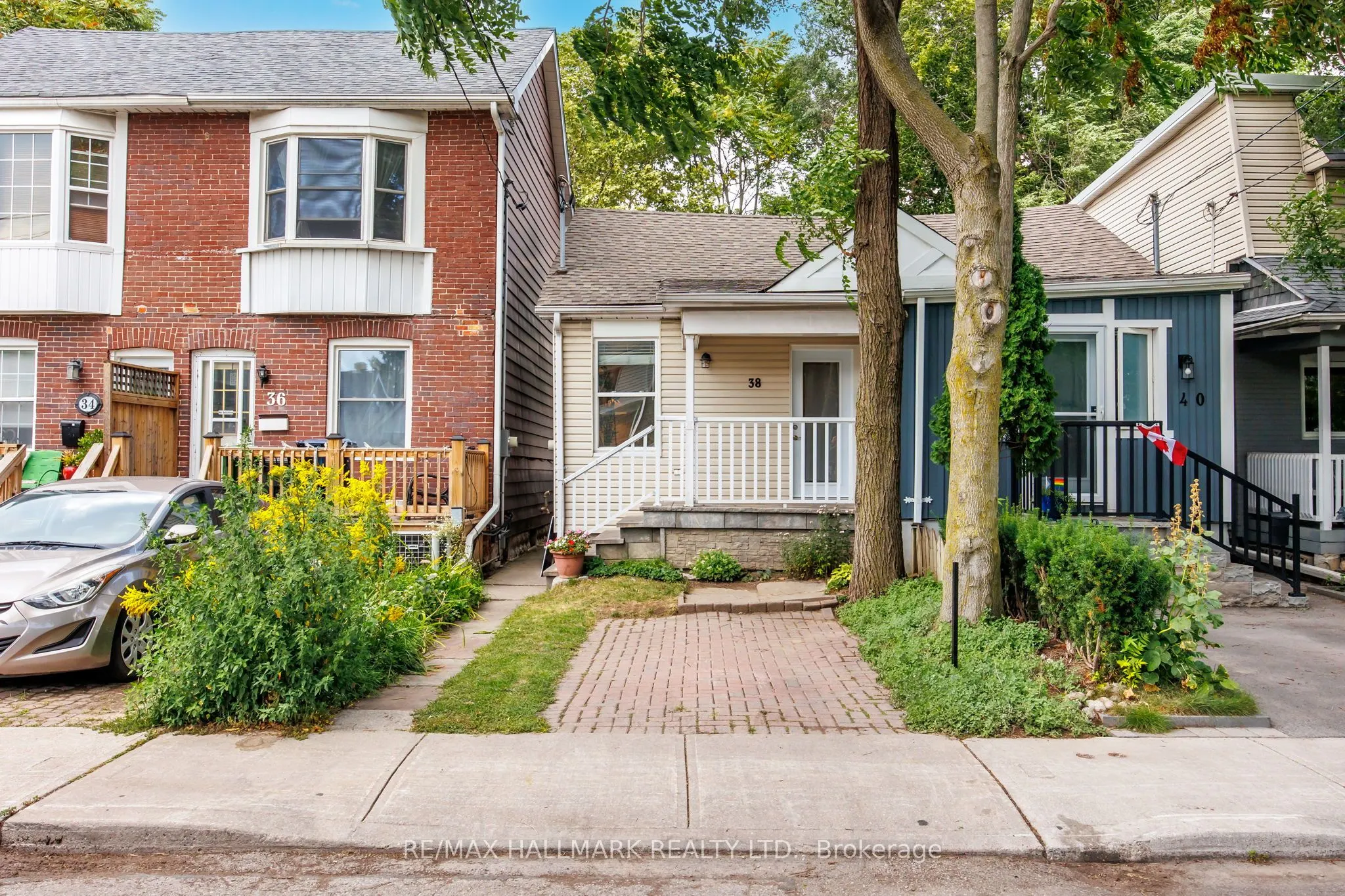 38 Westwood Avenue