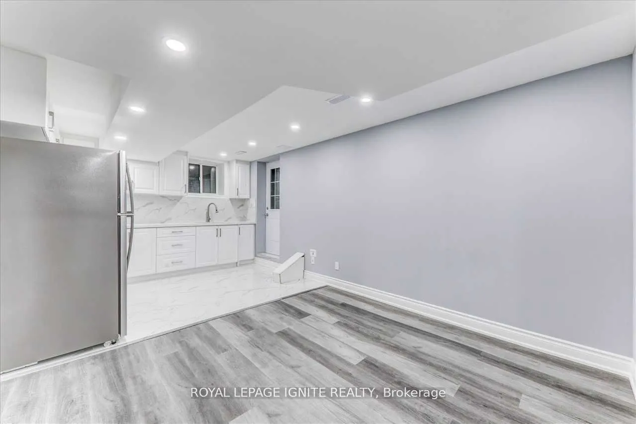 14 Rushlands Crescent, #BSMT
