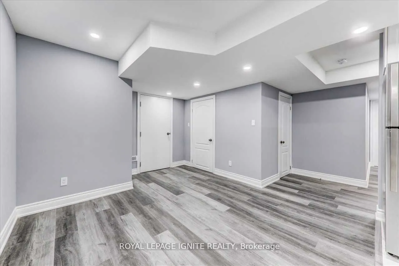 14 Rushlands Crescent, #BSMT