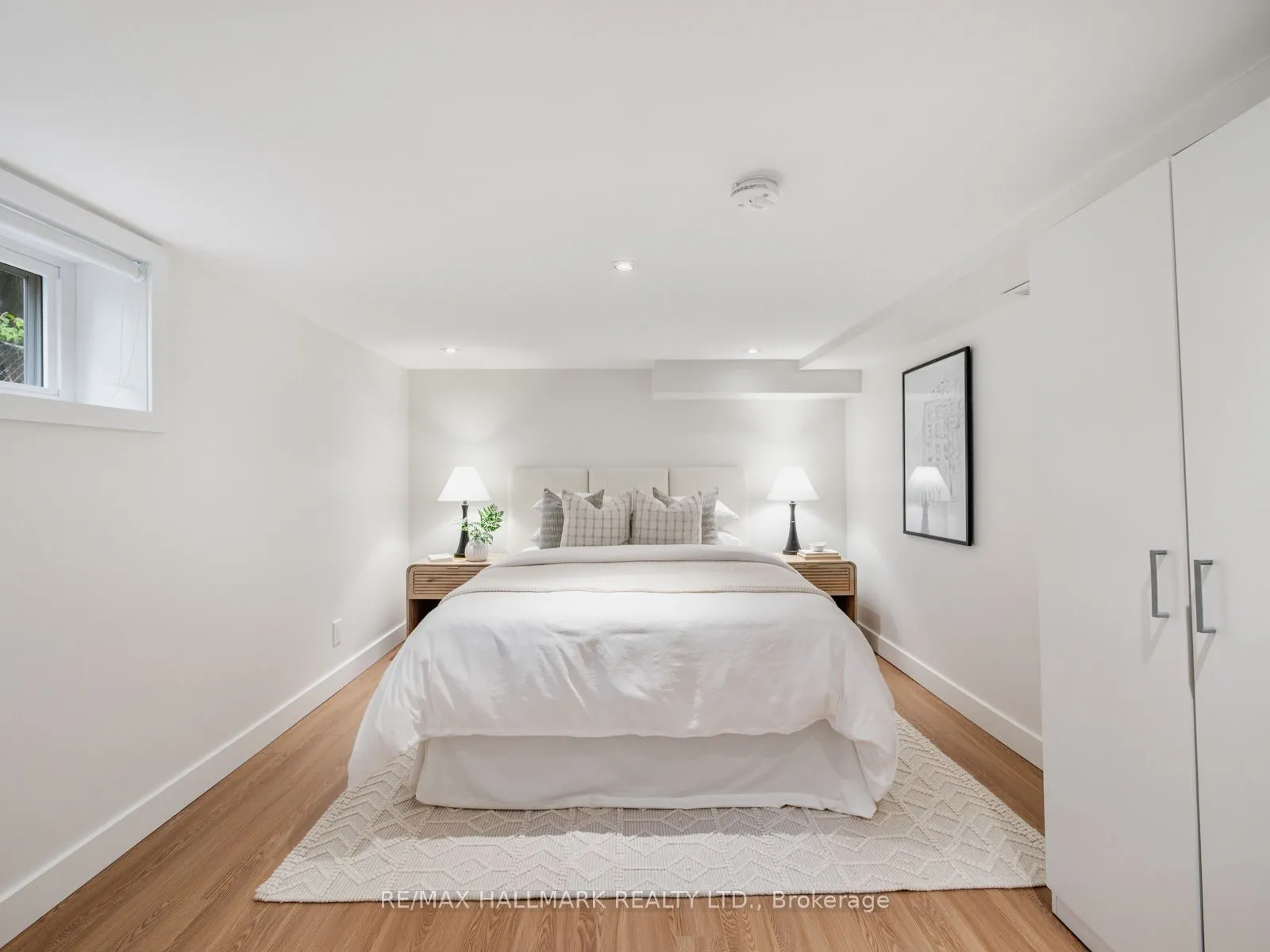 21 Fairfax Crescent