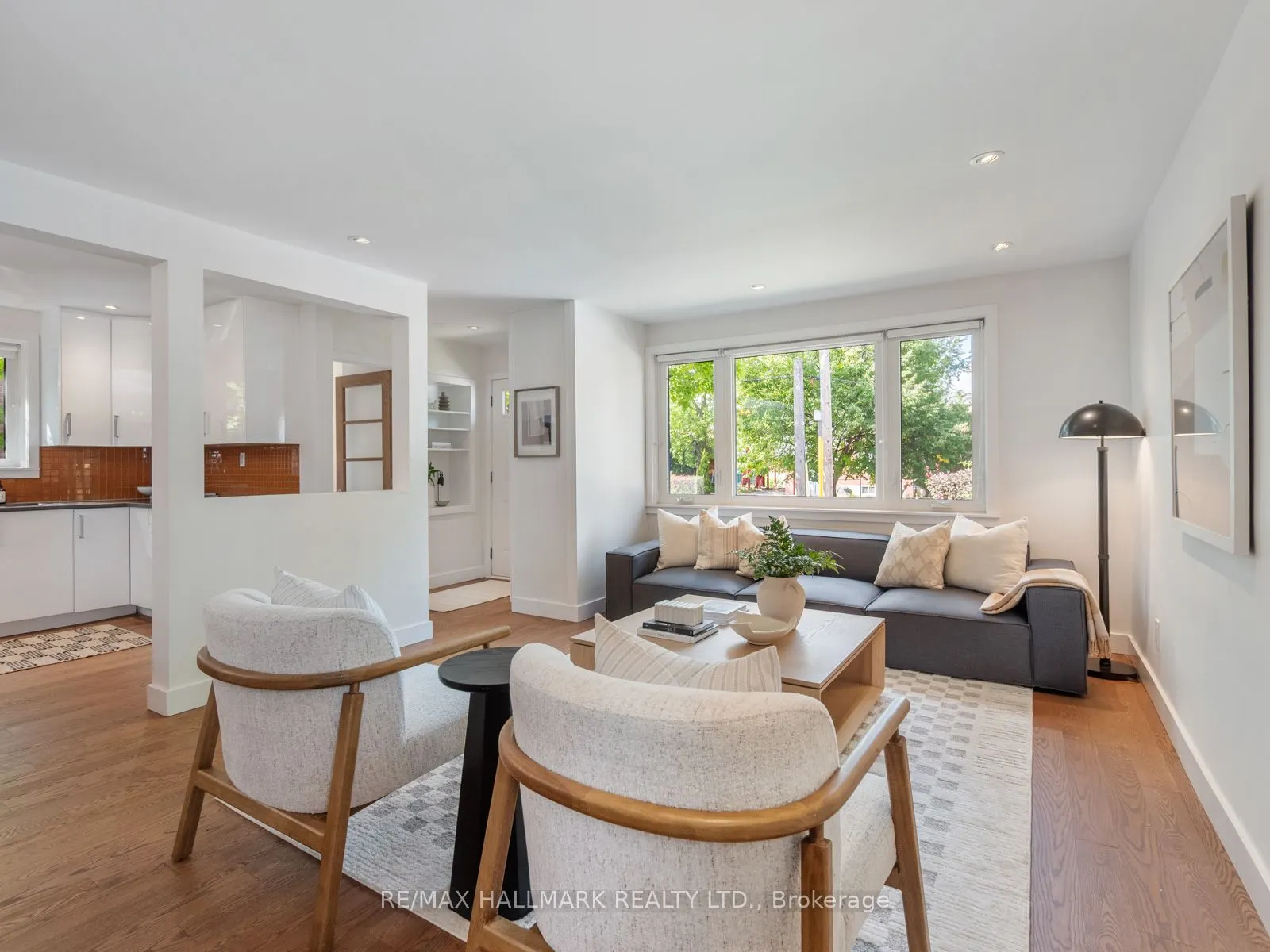 21 Fairfax Crescent