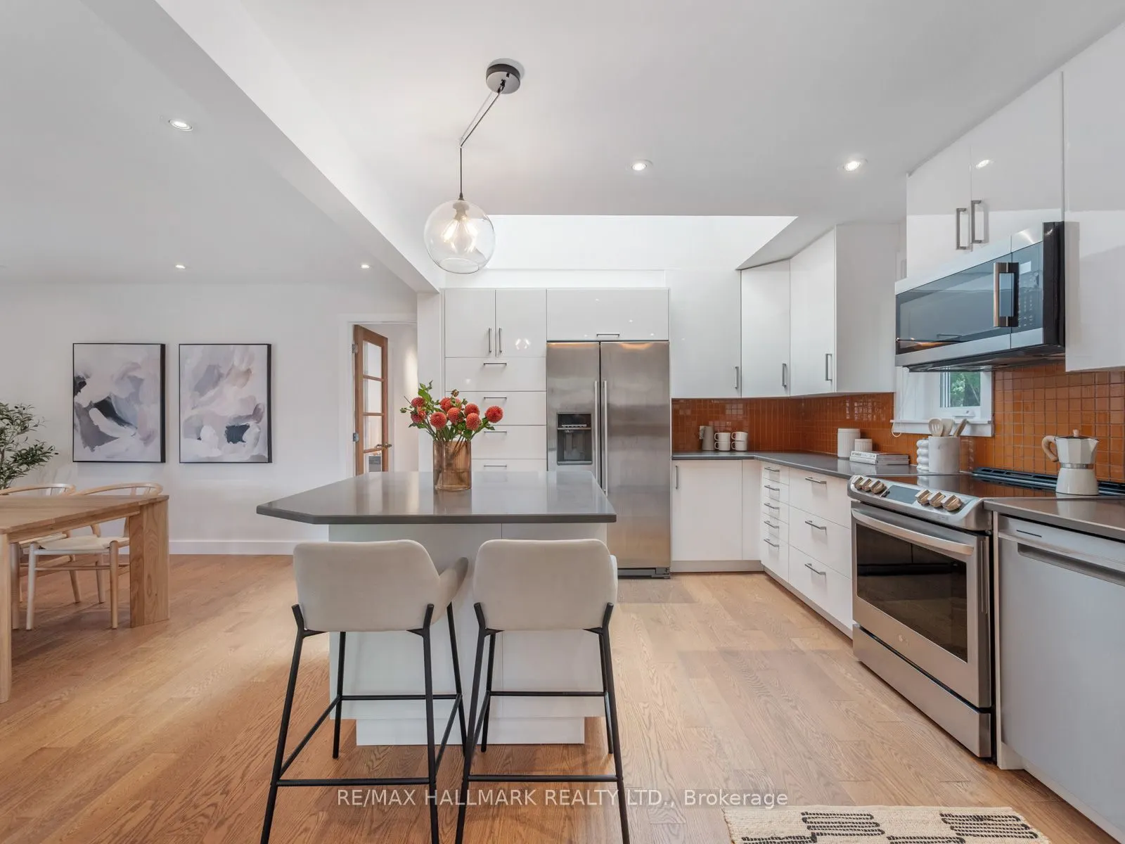 21 Fairfax Crescent
