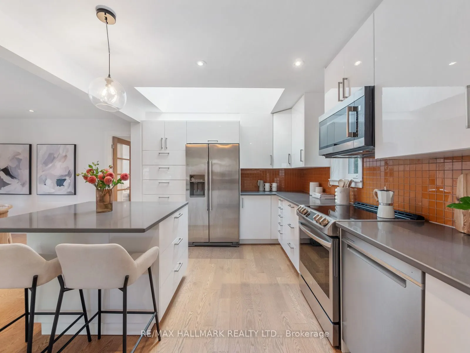 21 Fairfax Crescent