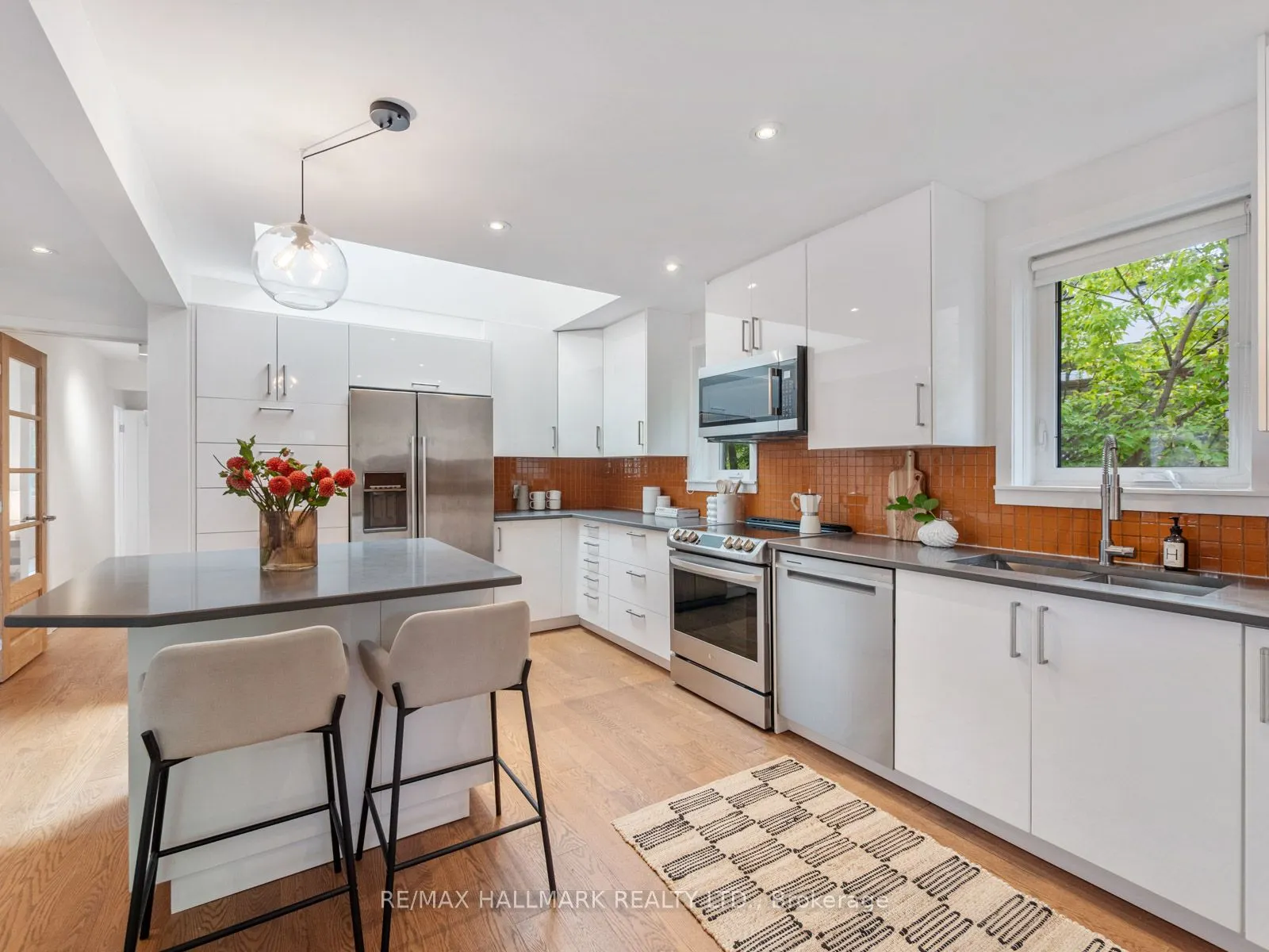 21 Fairfax Crescent