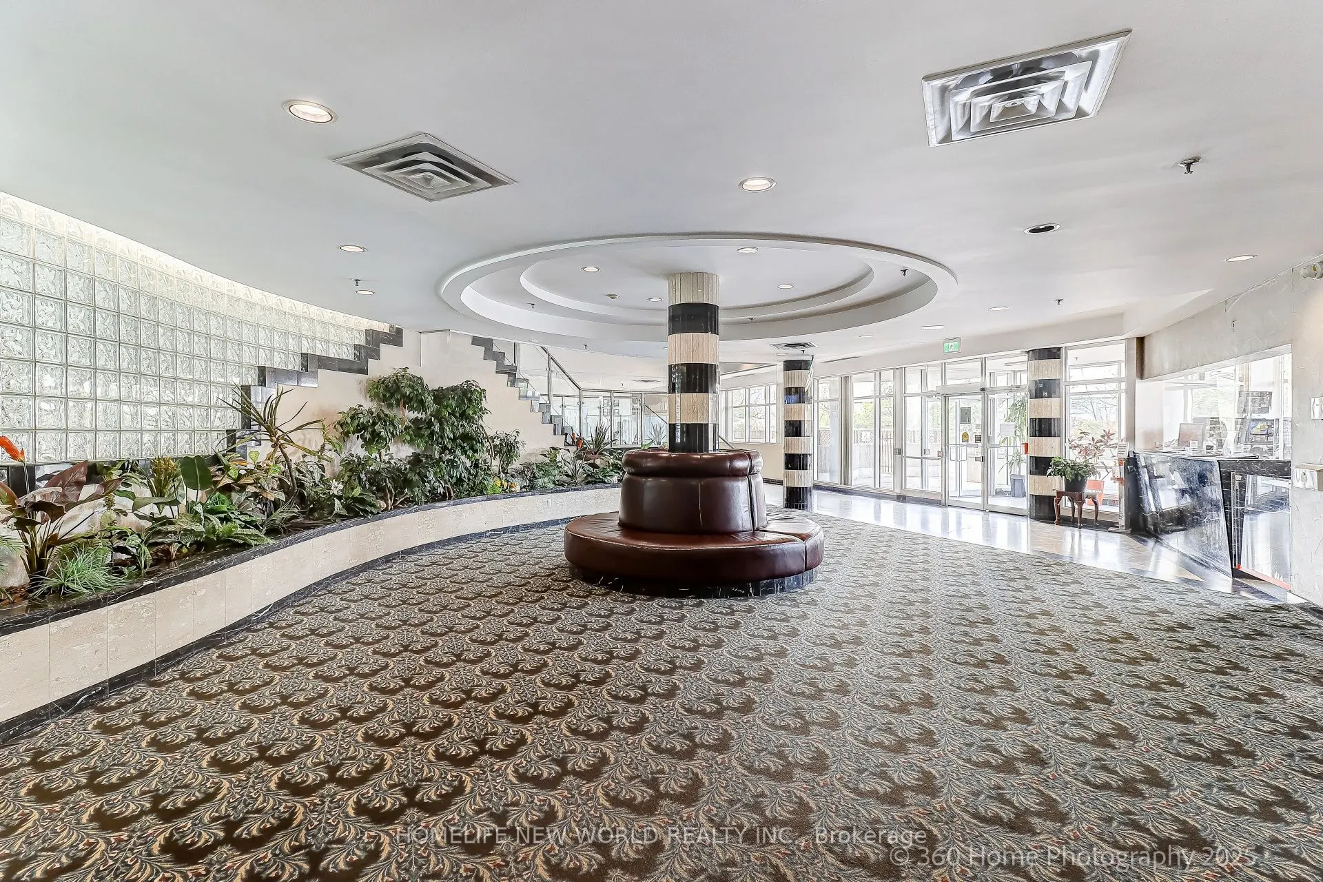 2550 Lawrence Avenue, #1006