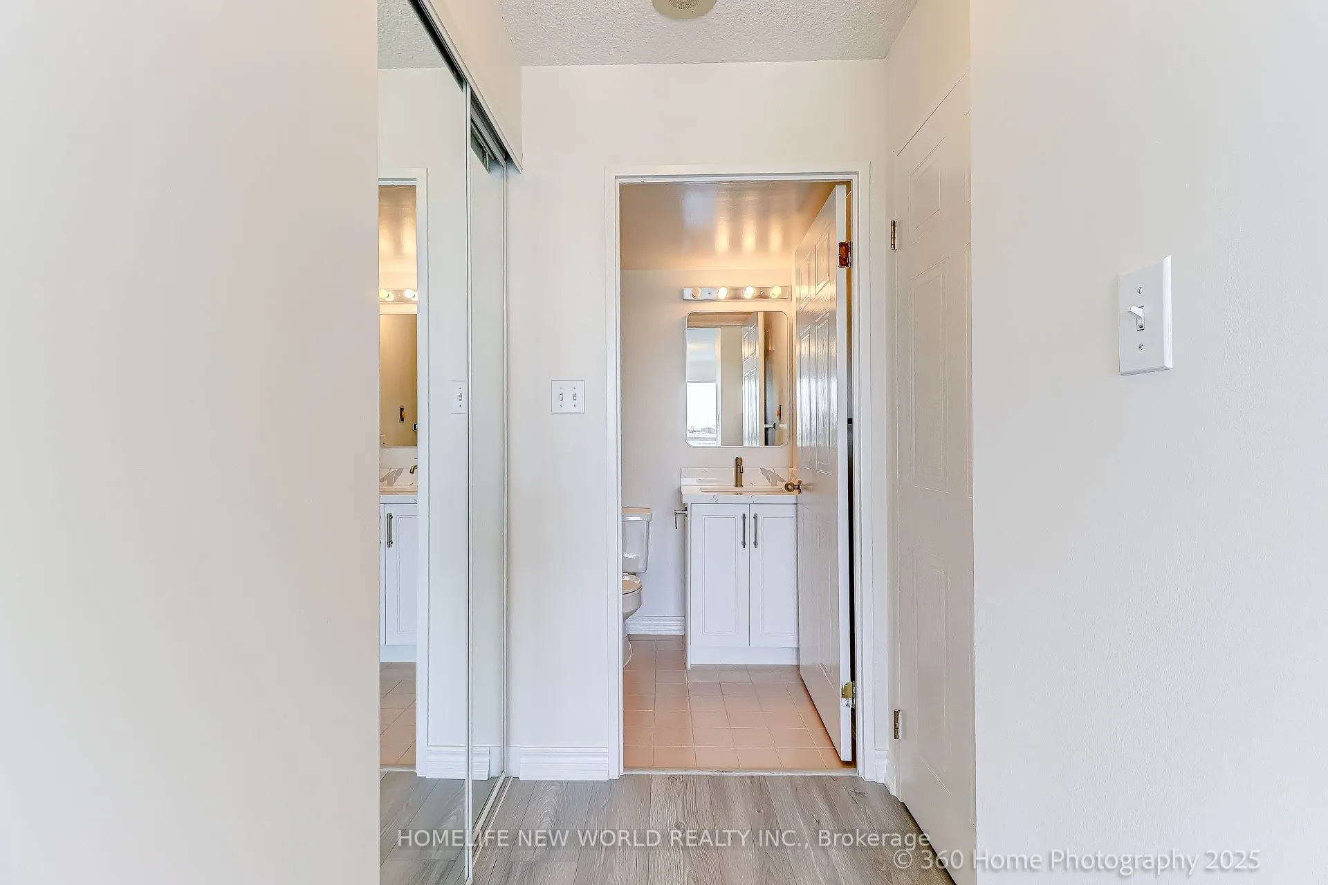 2550 Lawrence Avenue, #1006