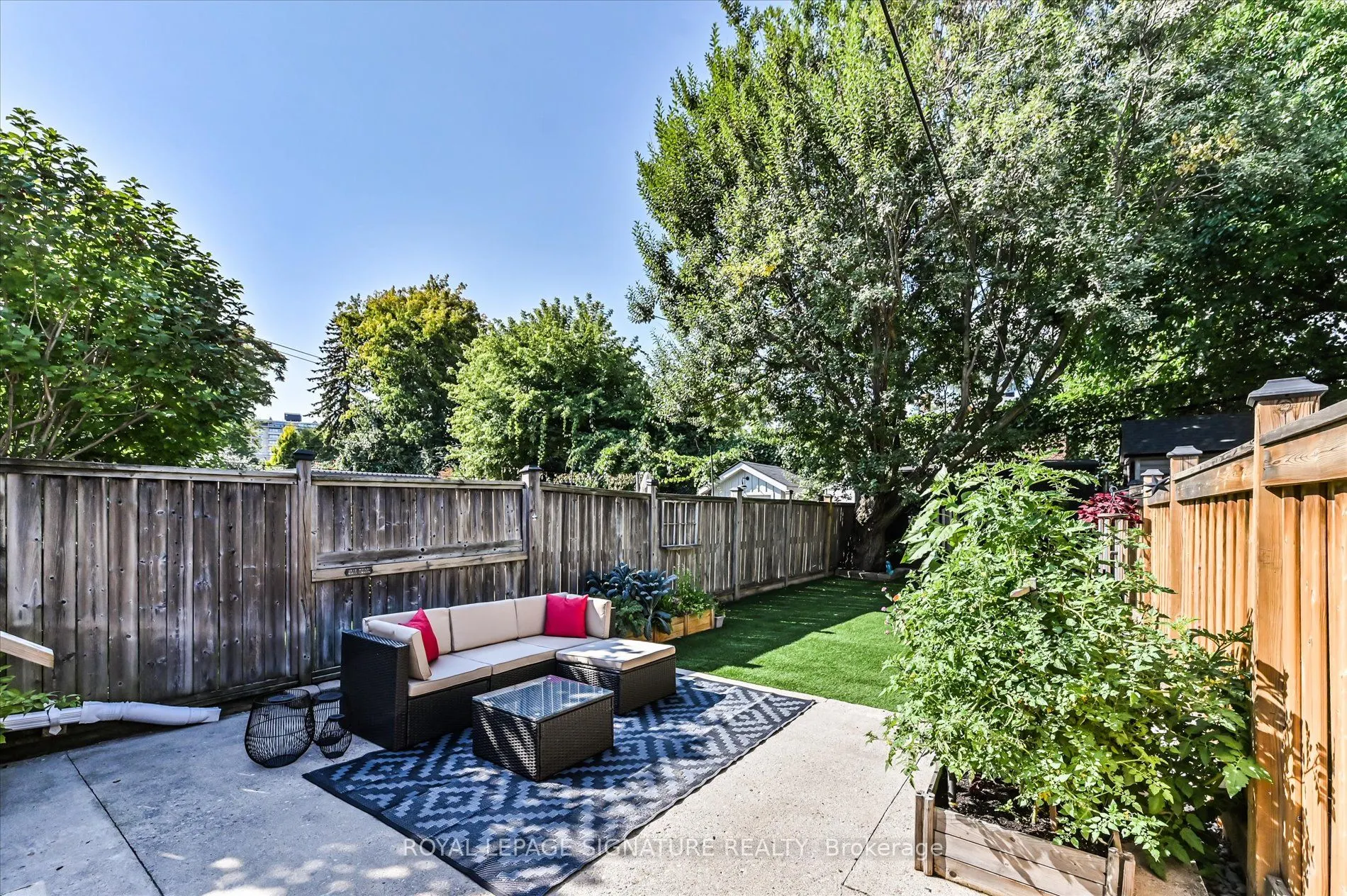 80 Mortimer Avenue