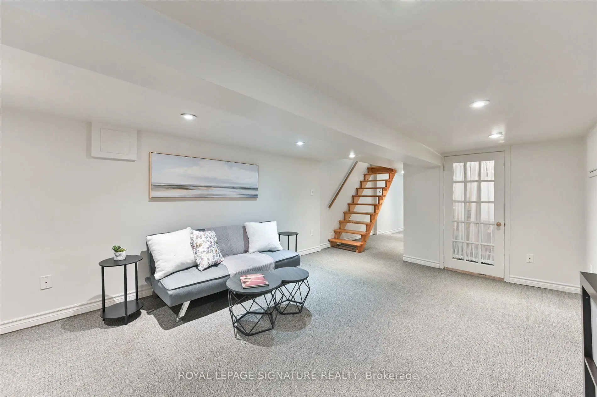80 Mortimer Avenue