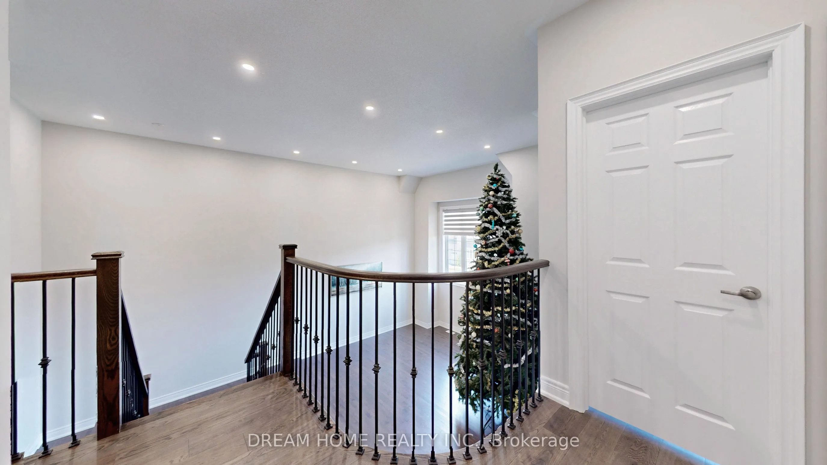 69 Blenheim Circle