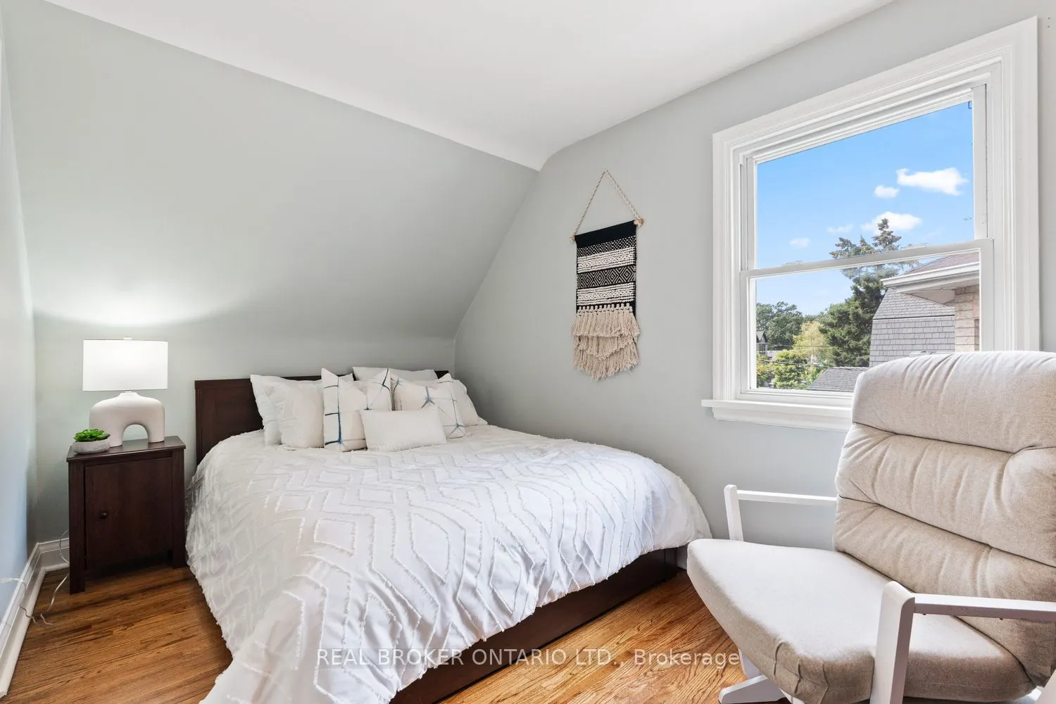 39 Vanbrugh Avenue