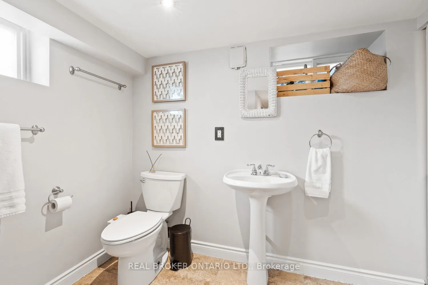 39 Vanbrugh Avenue