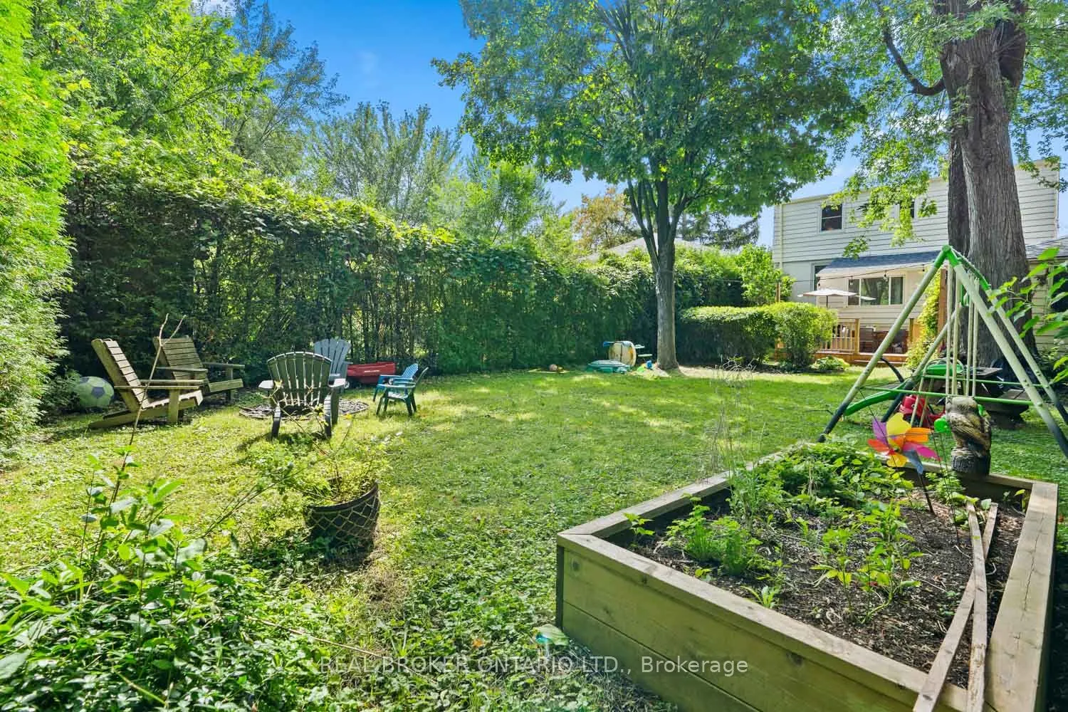 39 Vanbrugh Avenue
