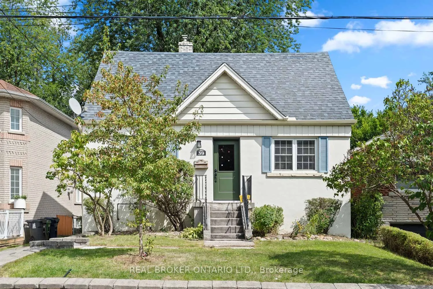 39 Vanbrugh Avenue