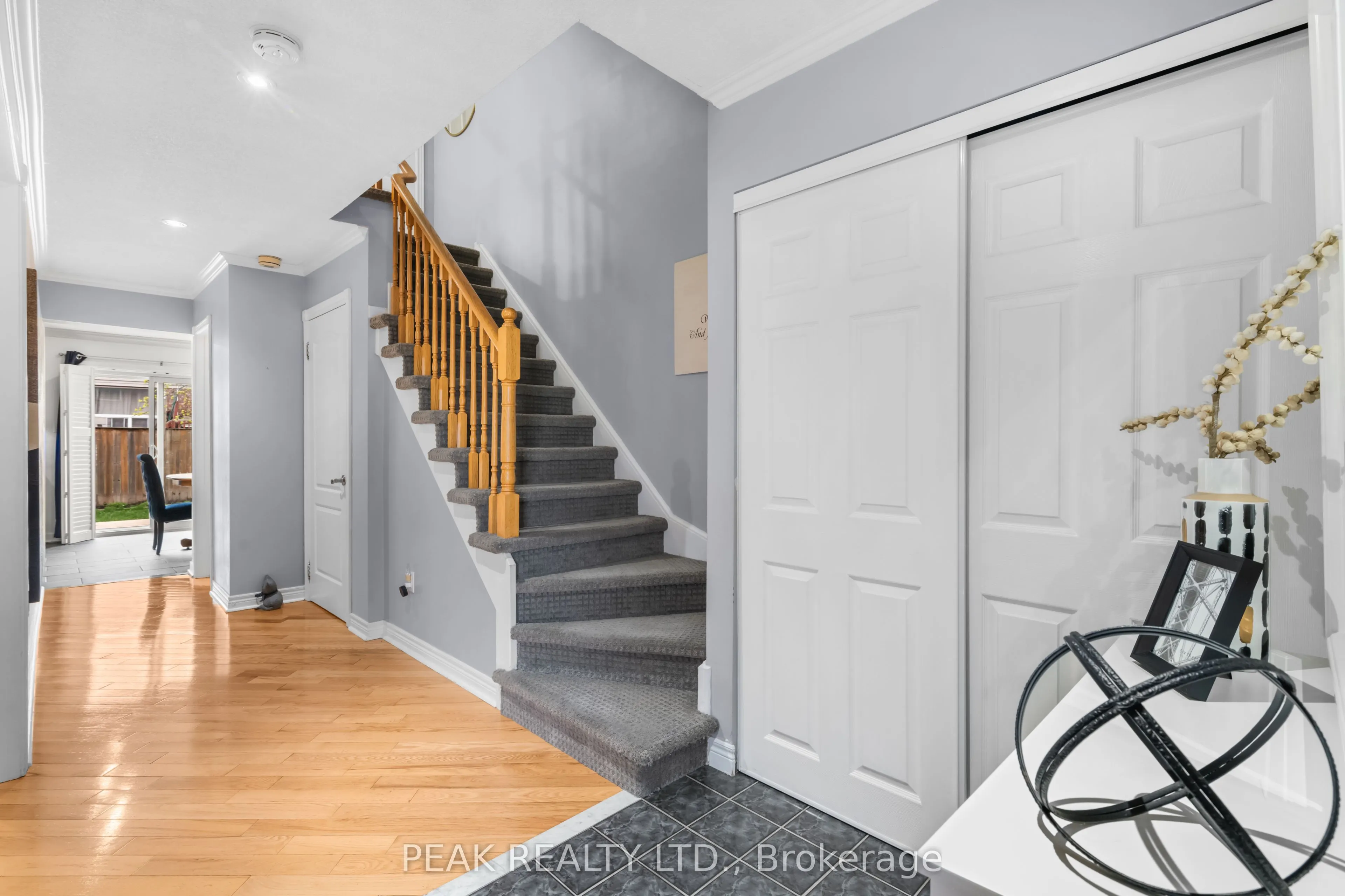 80 Fry Crescent