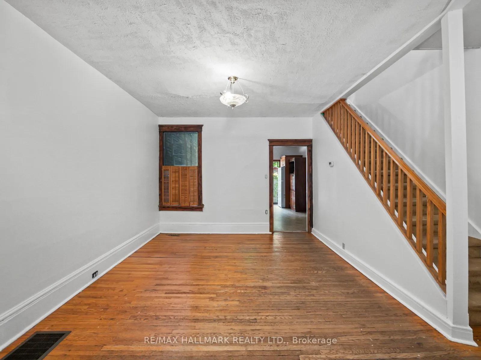 73 Withrow Avenue