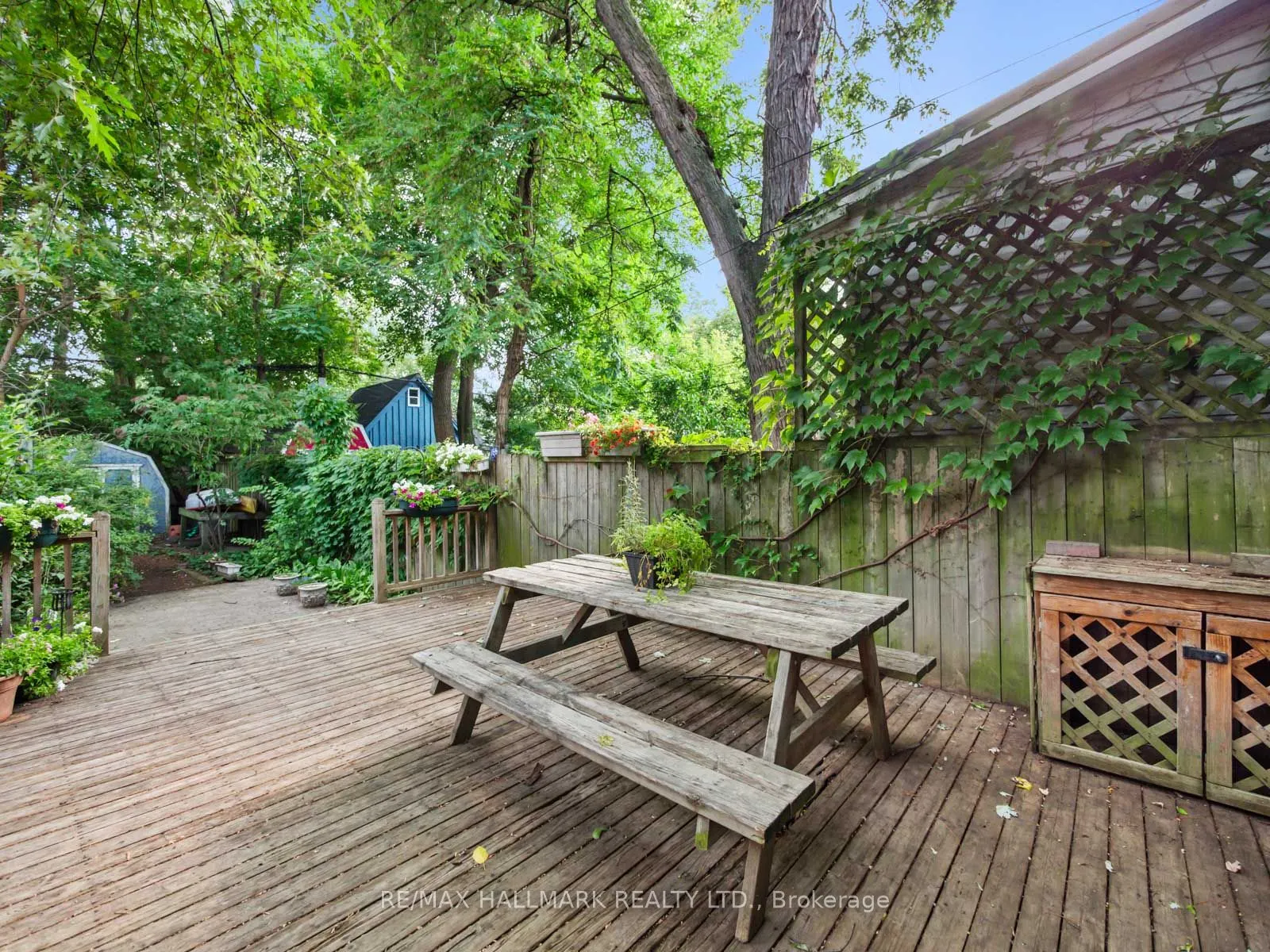 73 Withrow Avenue