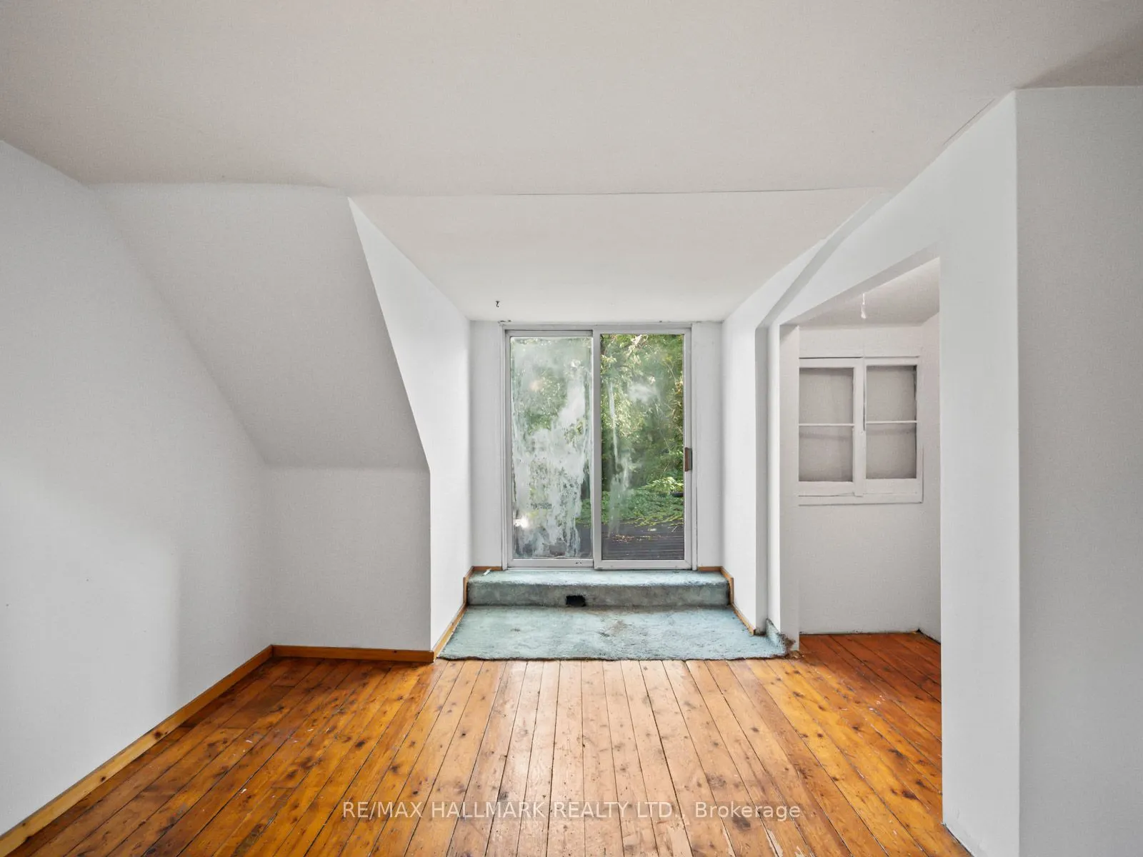 73 Withrow Avenue