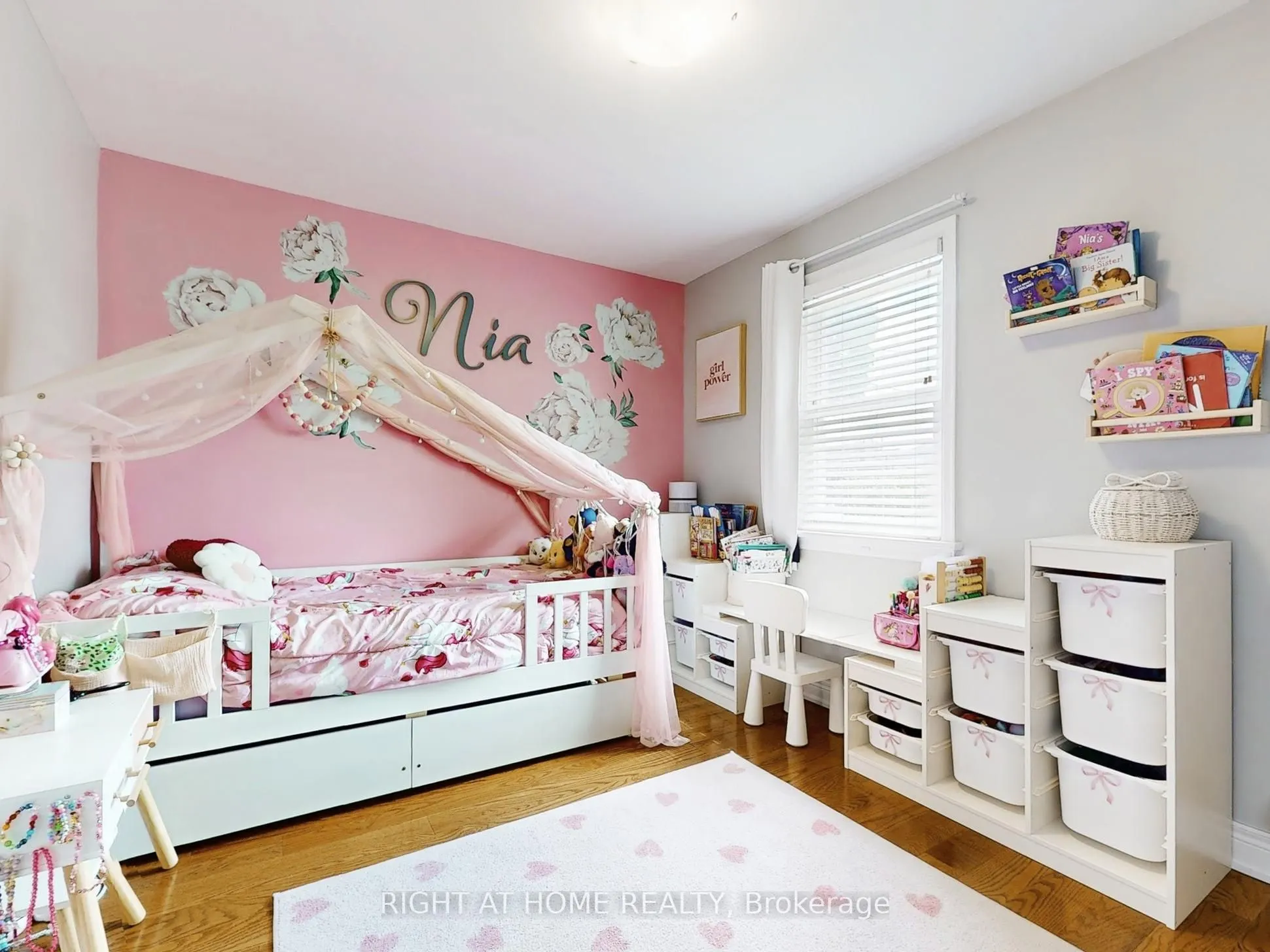120 Marchington Circle