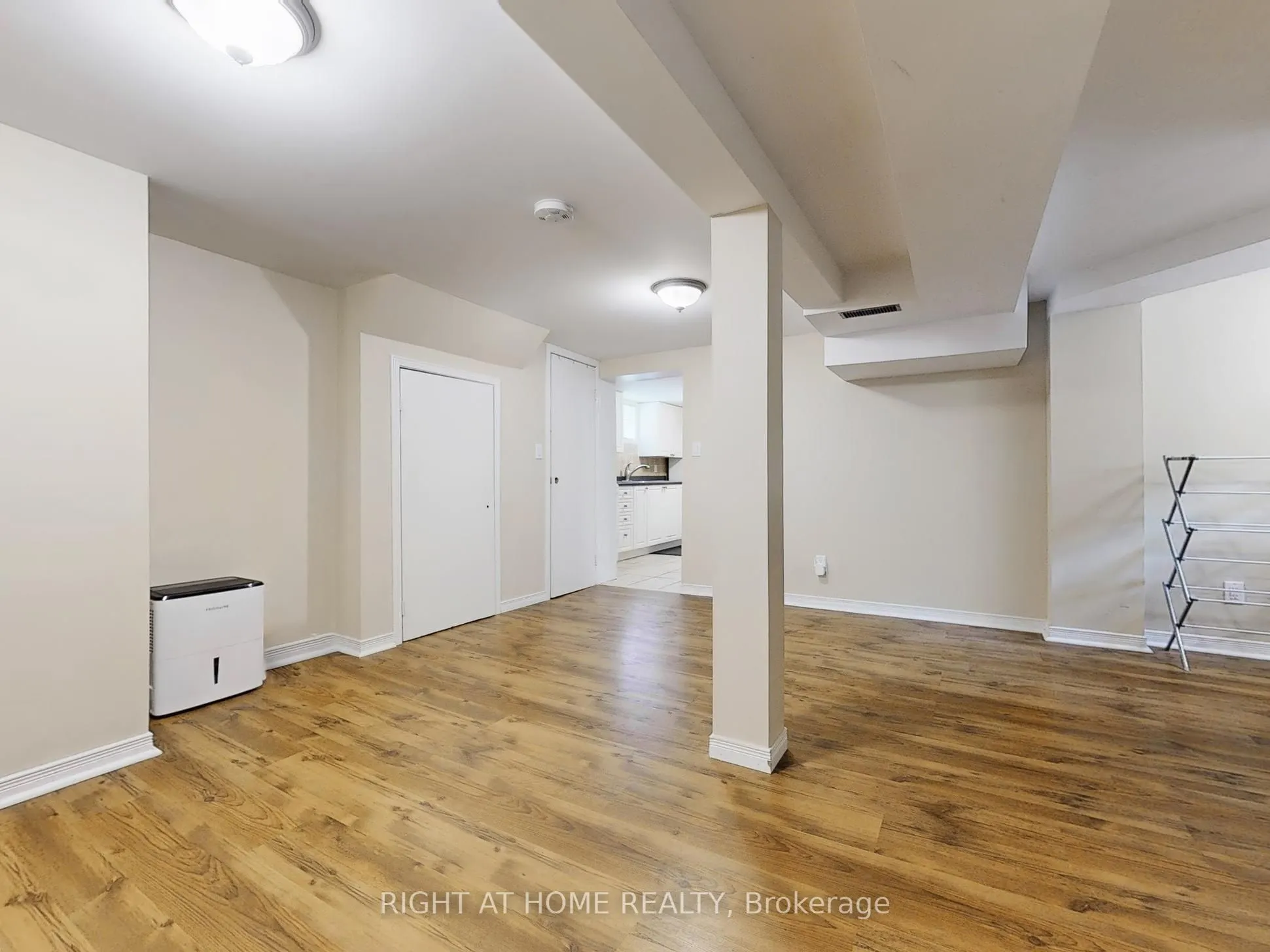 120 Marchington Circle