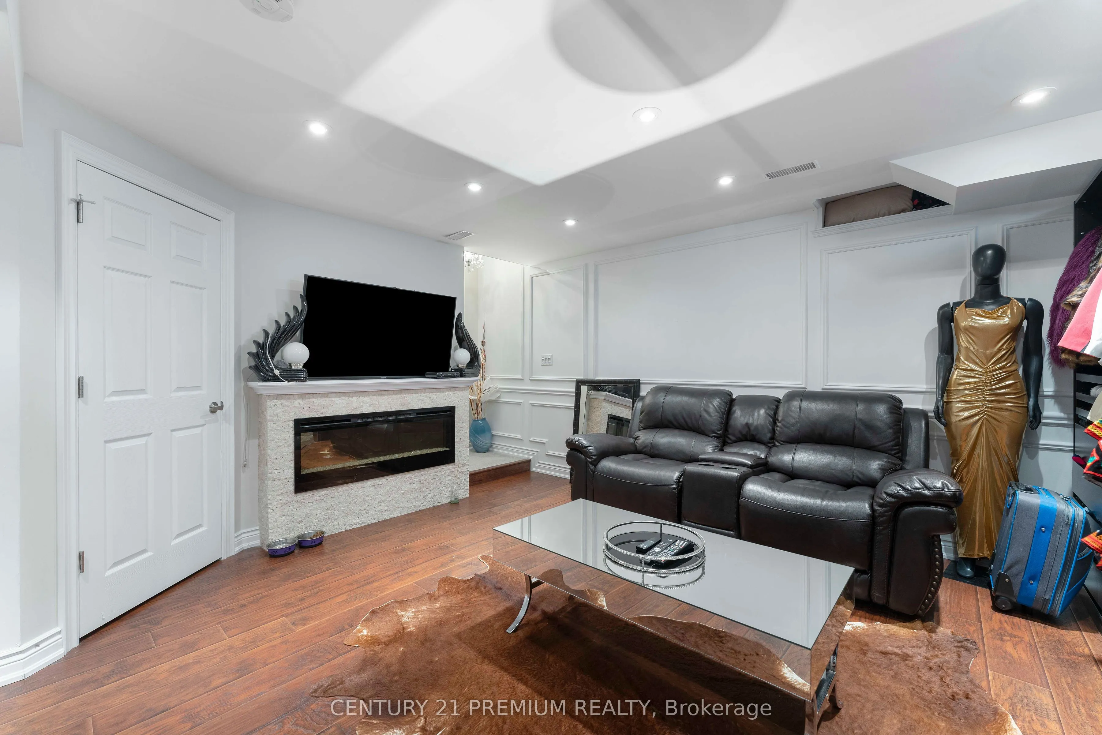 460 Woodmount Drive