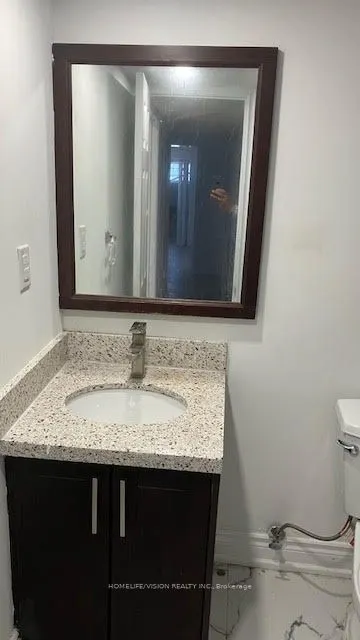 5 Orlando Boulevard